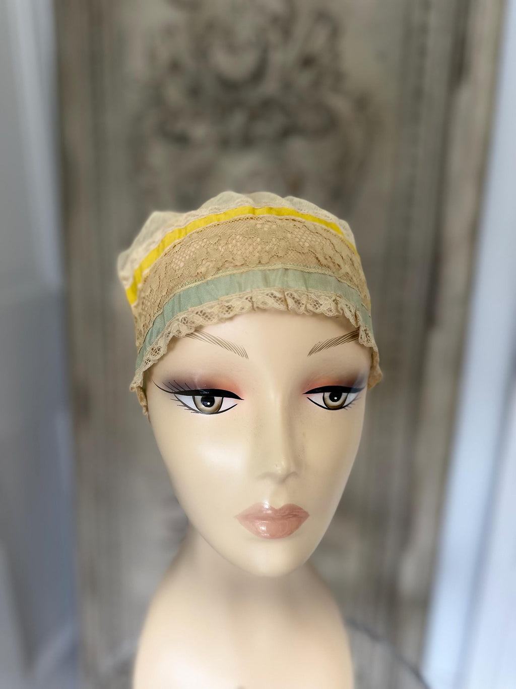 1920s tulle and silk ribbon boudoir bonnet hat