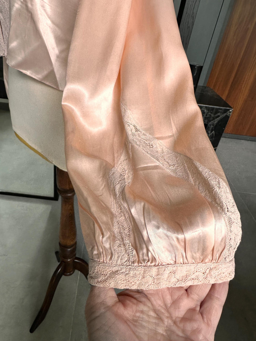 Antique 1930s Peach Silk Satin Bed Jacket – Authentic with Lace Trim Boler