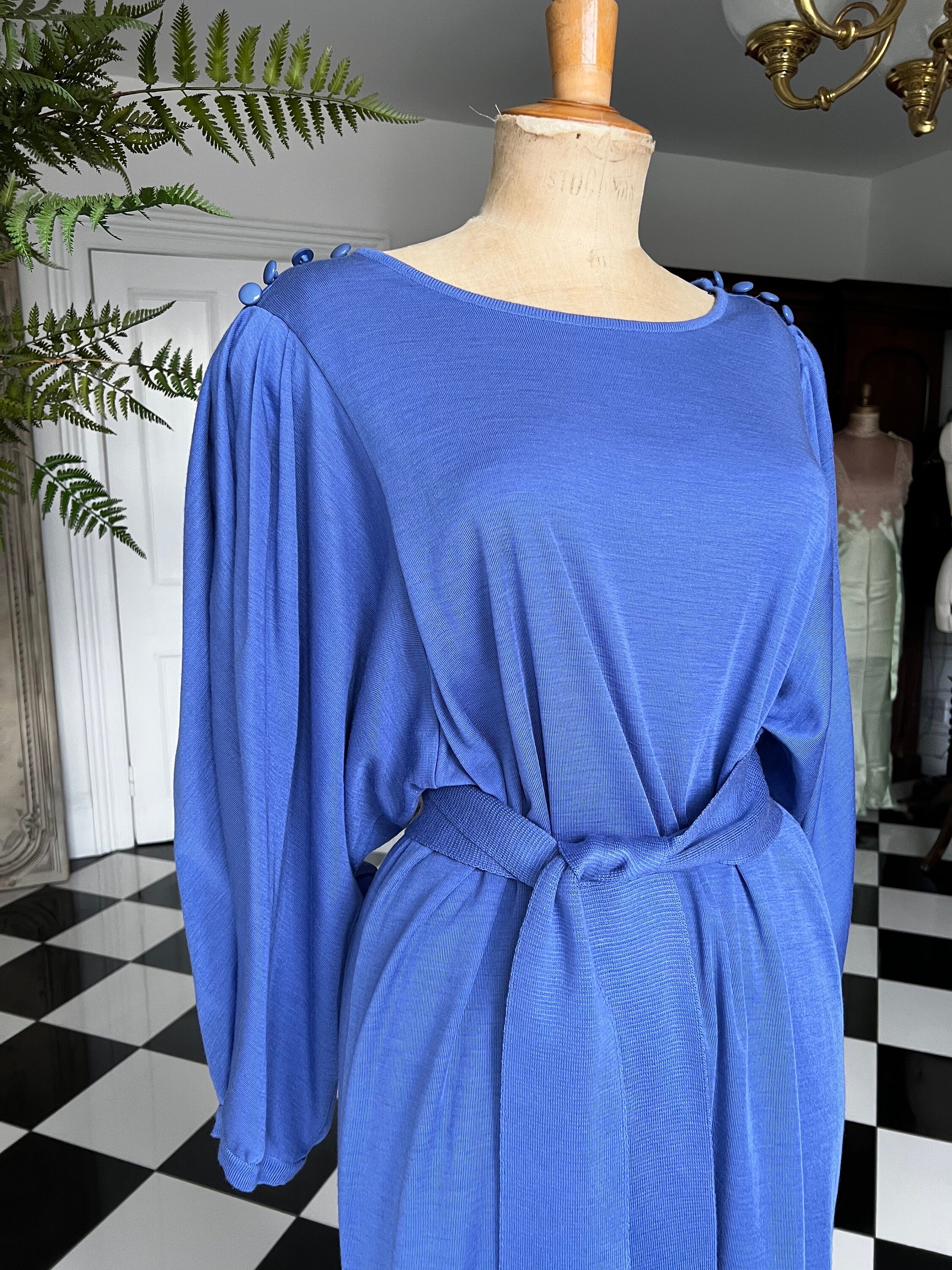 Vintage 1980s Tricot knitted dress with pearl embellishment size UK 12 / 14