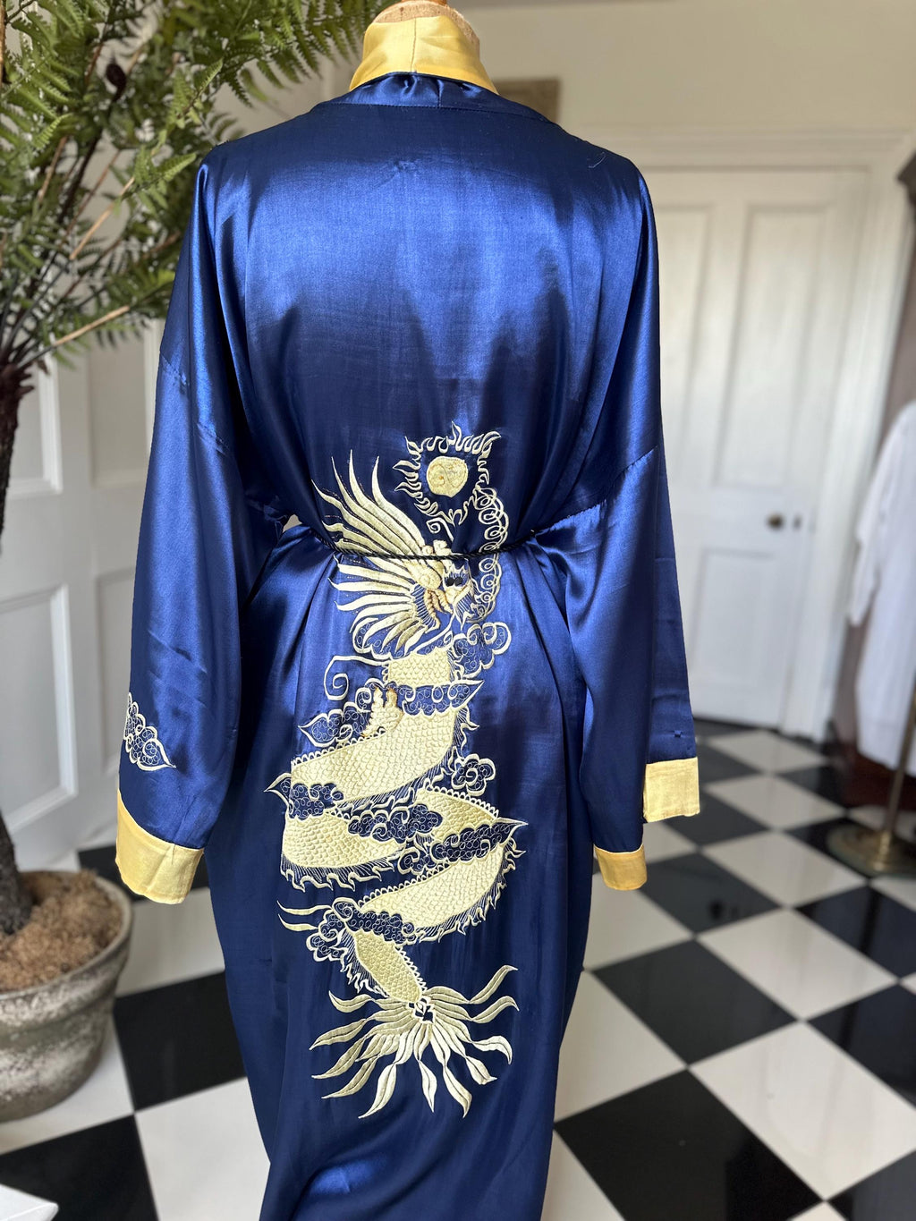 1970s reversible Kimono in yellow and royal blue size XXL