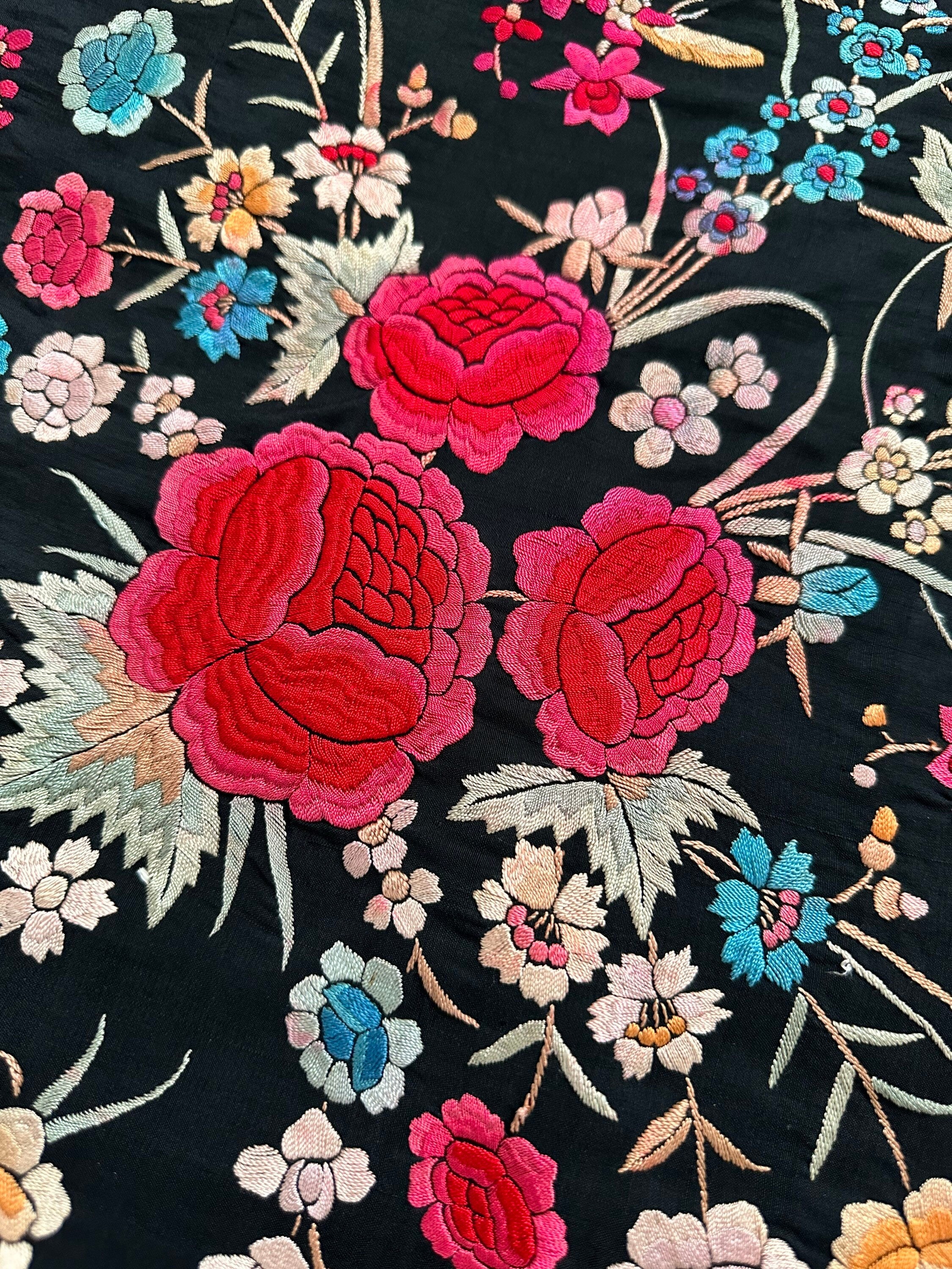 1920s piano silk shawl Manila manton shawl