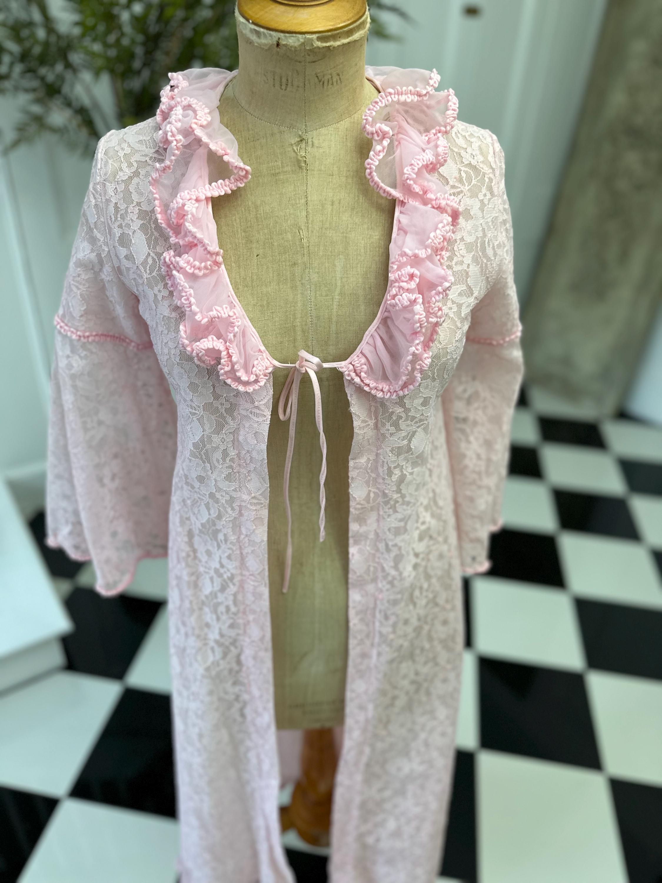 Vintage 1970 Pink Lace Peignoir  Bell Sleeves  Ruffle Neckline