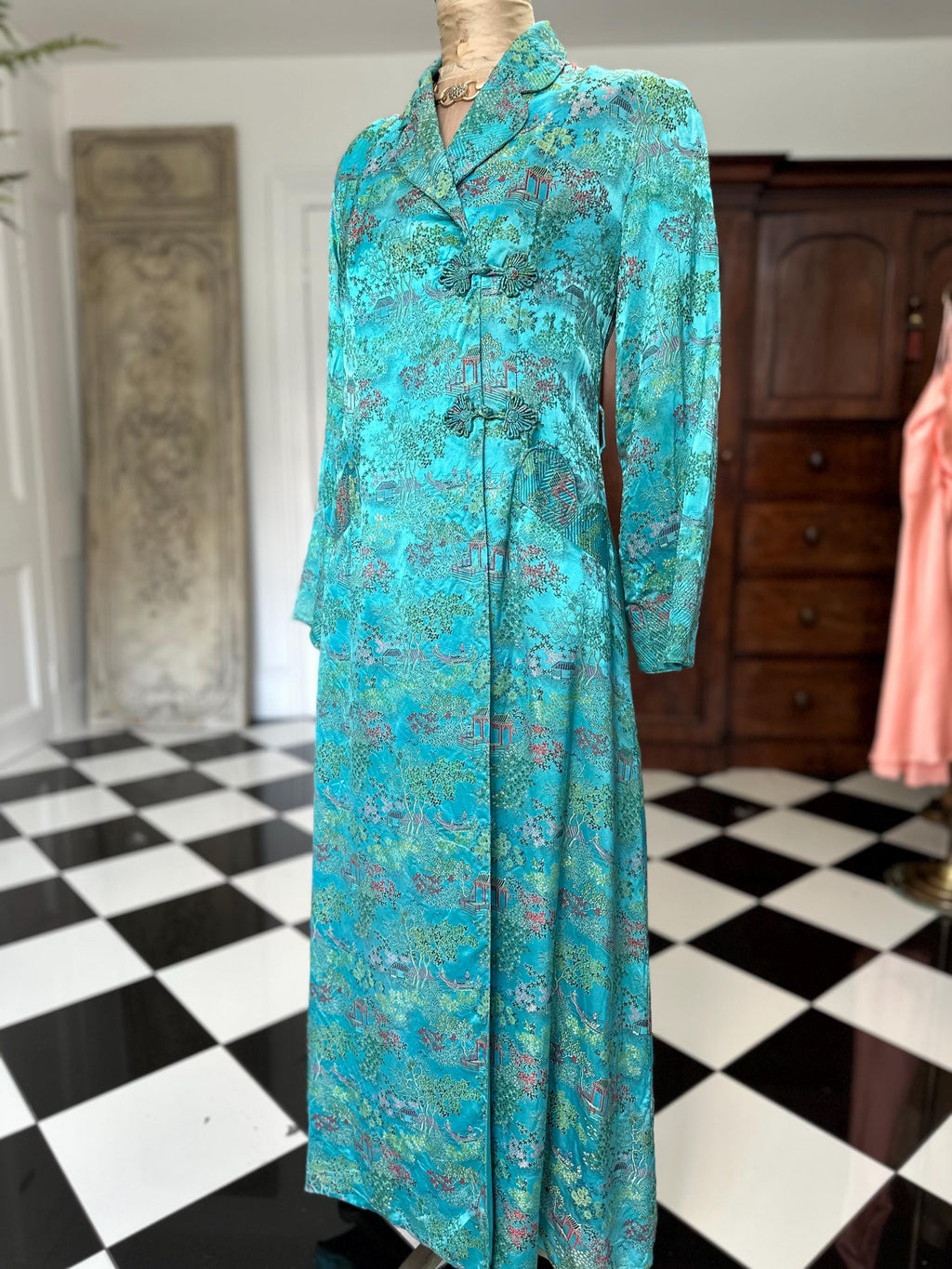 1940s Chinese robe gown coat dress