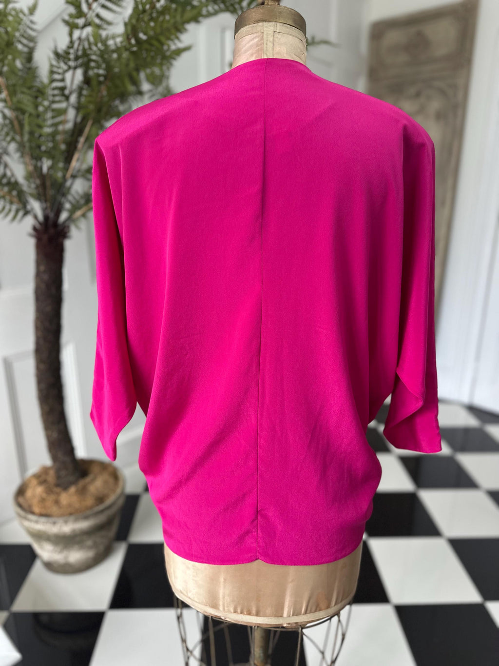 Vintage 1980s fuchsia lace trim bolero evening jacket