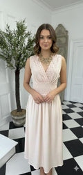 1940s 1950s Vintage romantic peach silky embroidery long slip