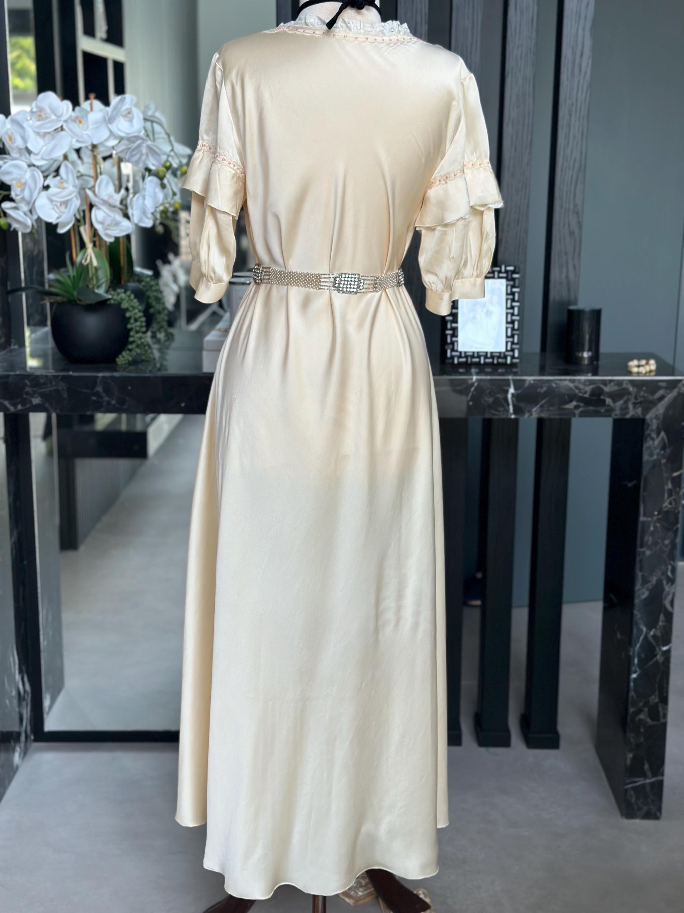 Antique  Green  Silk slip dress 1920s Old Hollywood Glamour