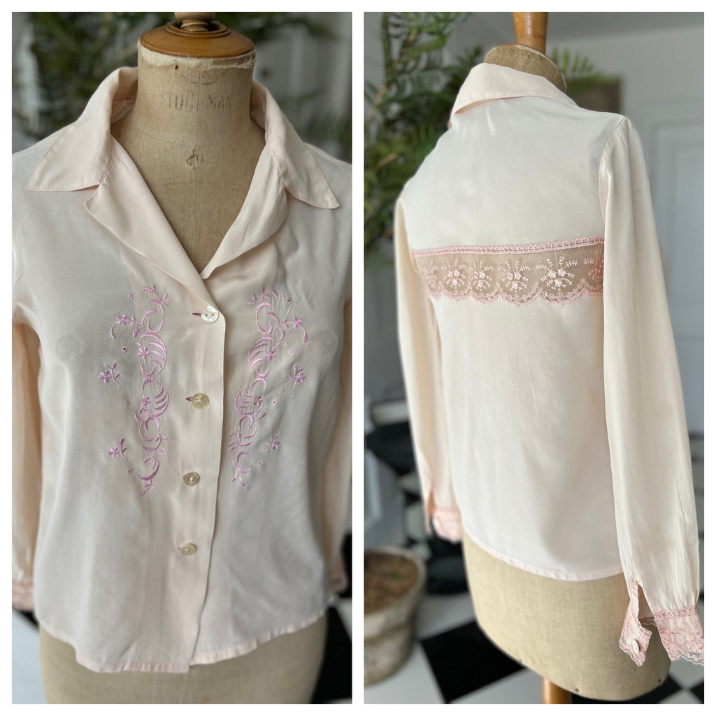 Vintage silk blouse from 1980s in light pink and lace