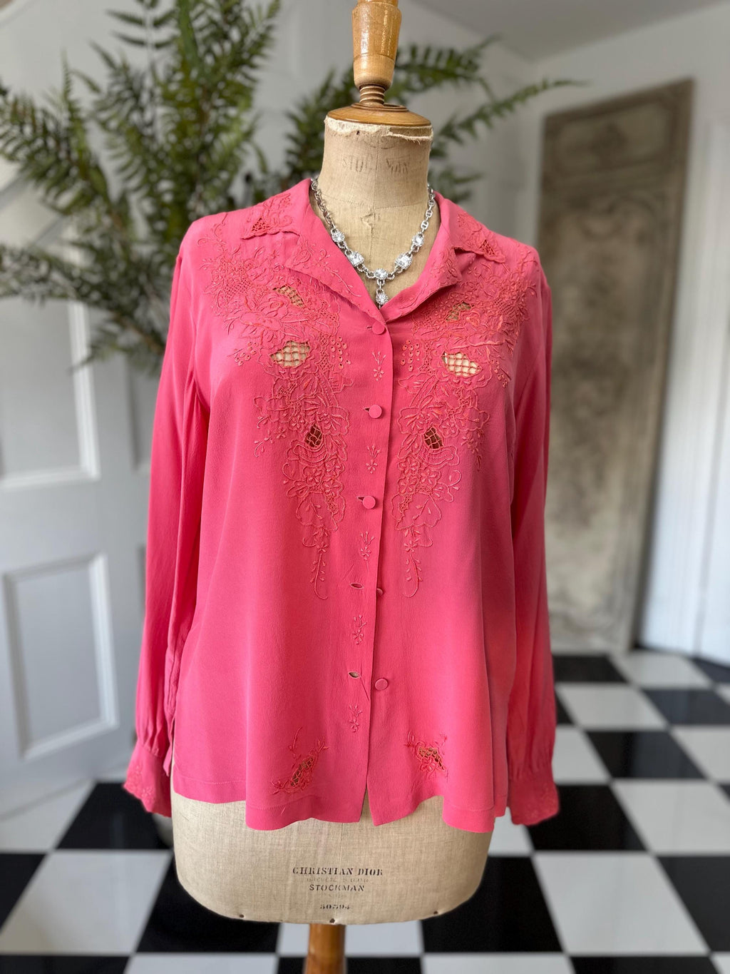 1950s dark pink silk long sleeve blouse with hand embroidery
