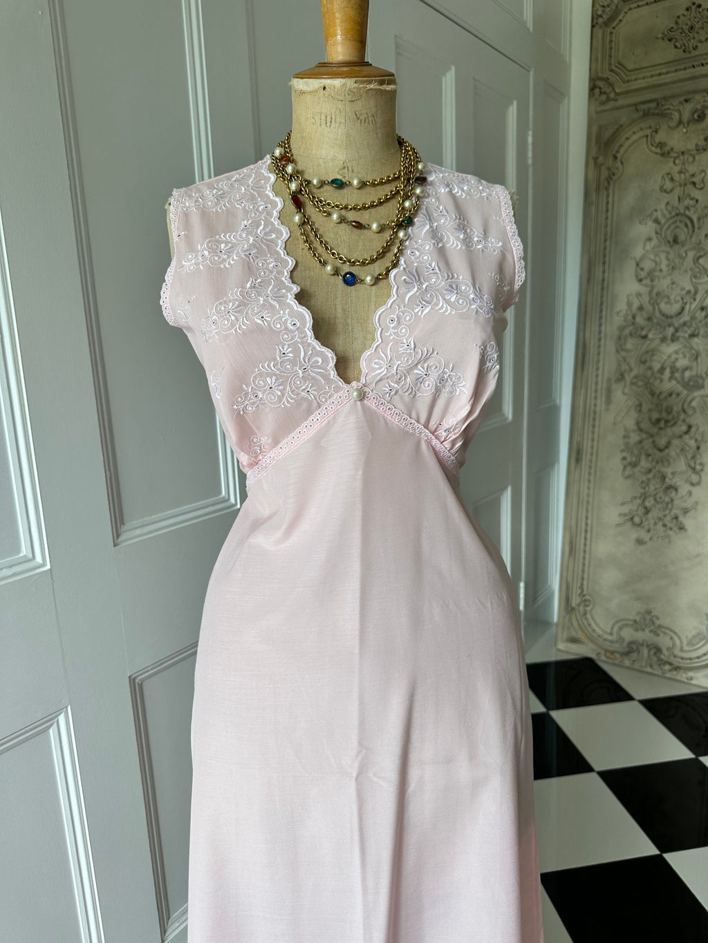 1970s baby pink long slip dress