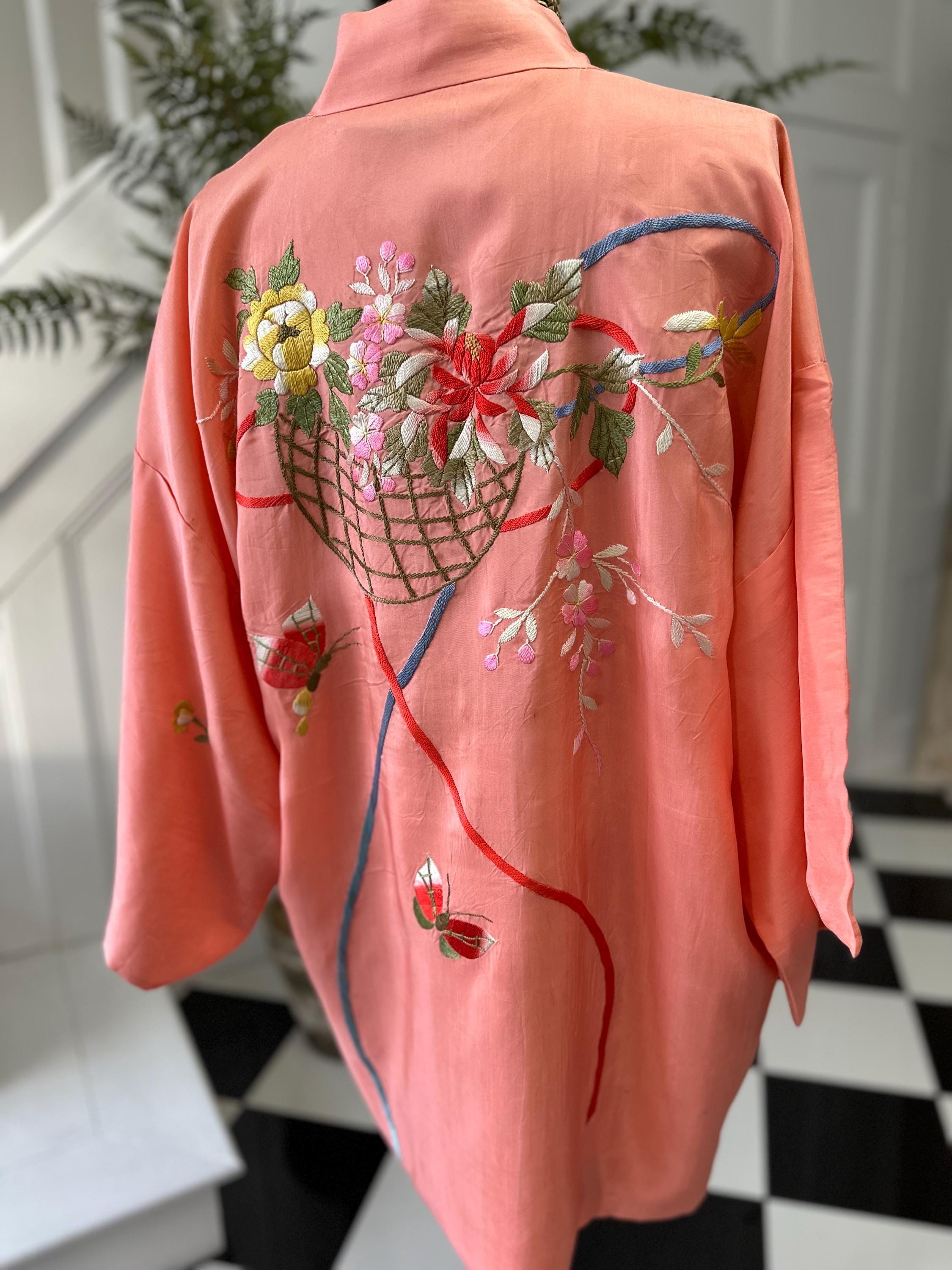 vintage pink silk hand embroidered kimono Japanese  Haori