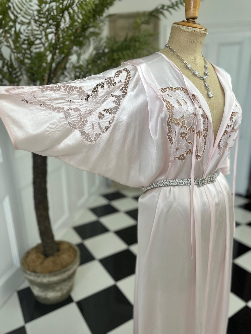 1970s Pink Satin dressing gown with Cutout Lace Loungewear