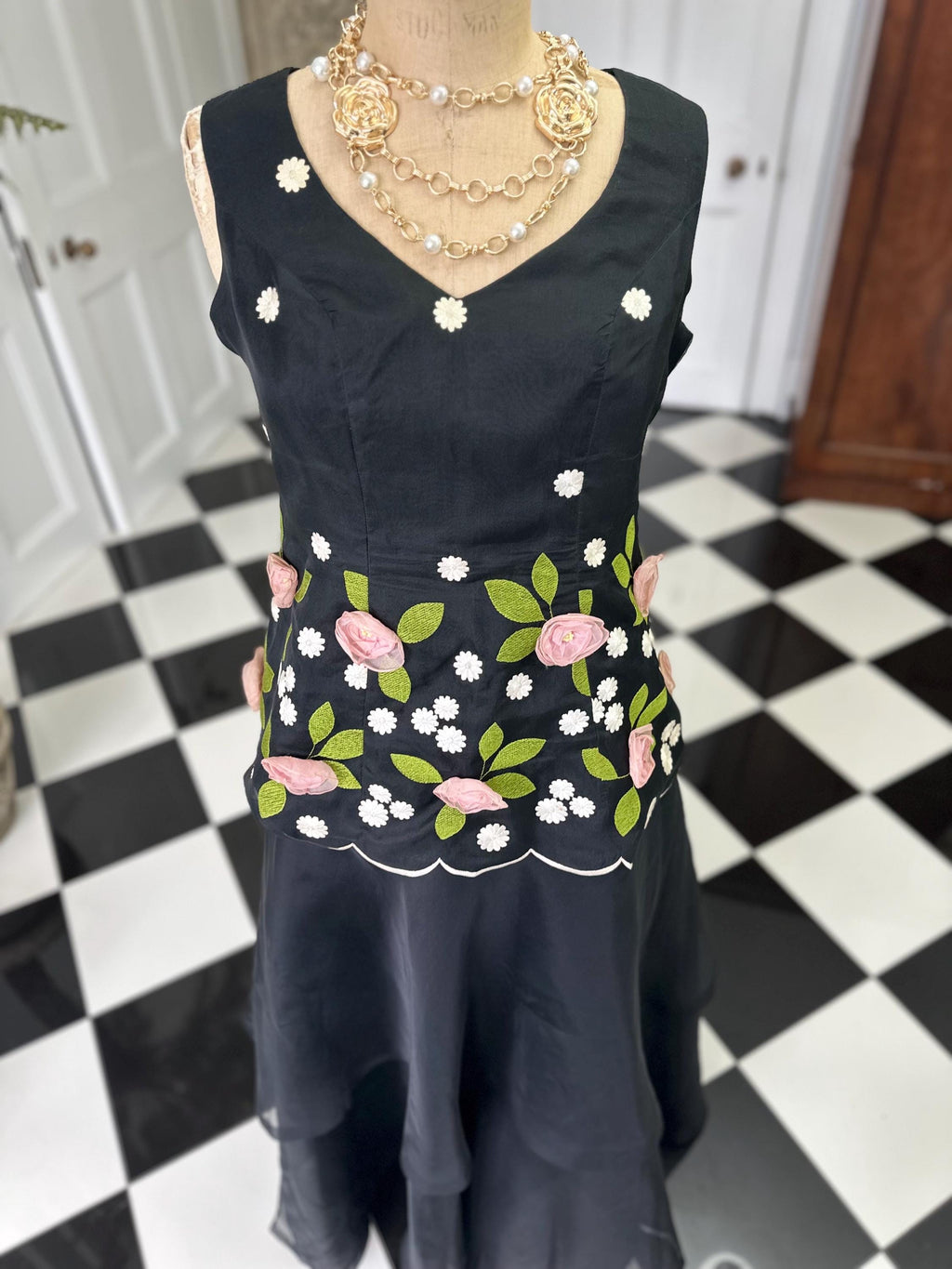 Vintage 1950s silk organdie 2 piece set 3D floral blouse with tiered skirt