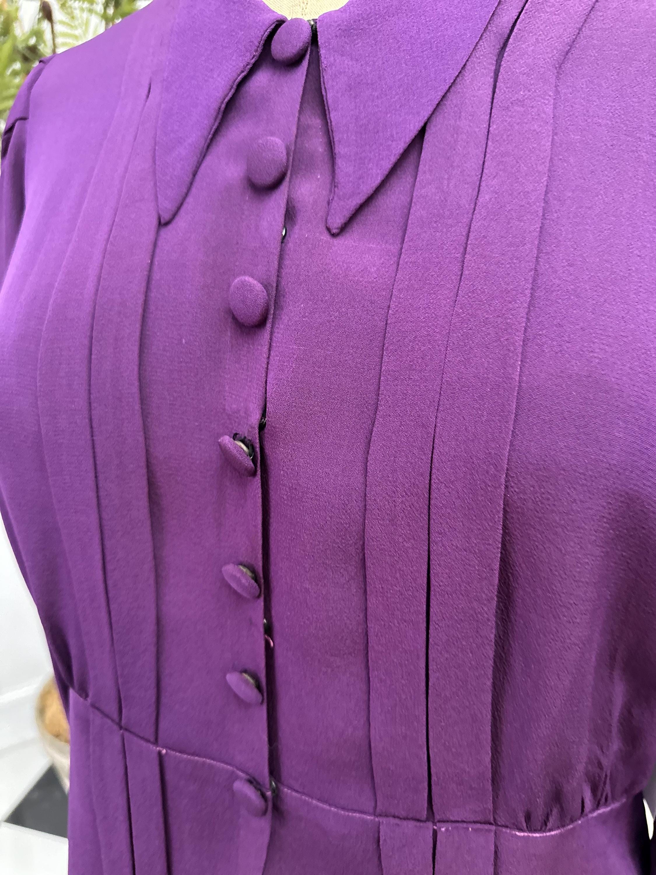 1940s silk blouse in dark purple