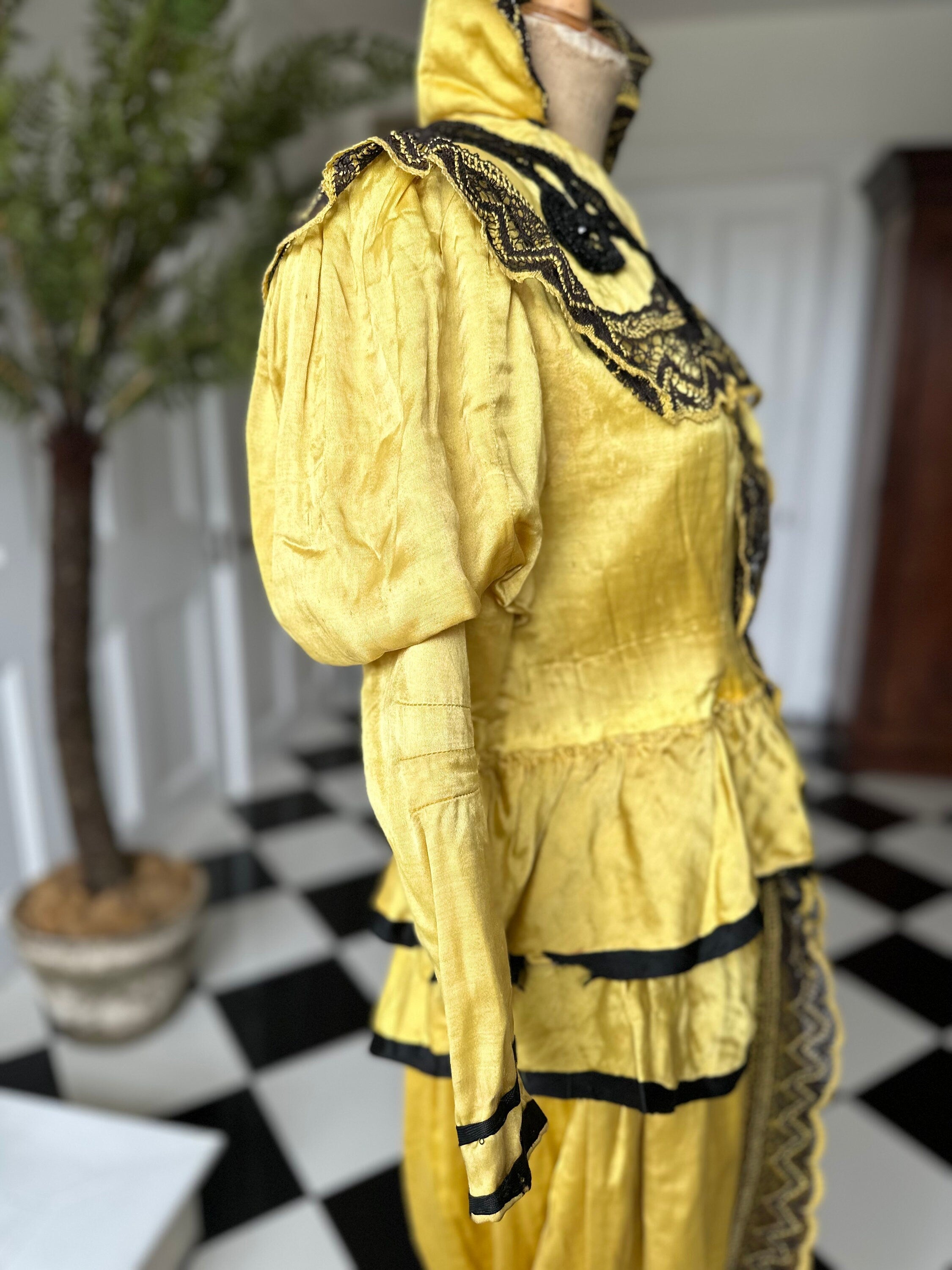 Yellow and black lace Victorian theatre  costume