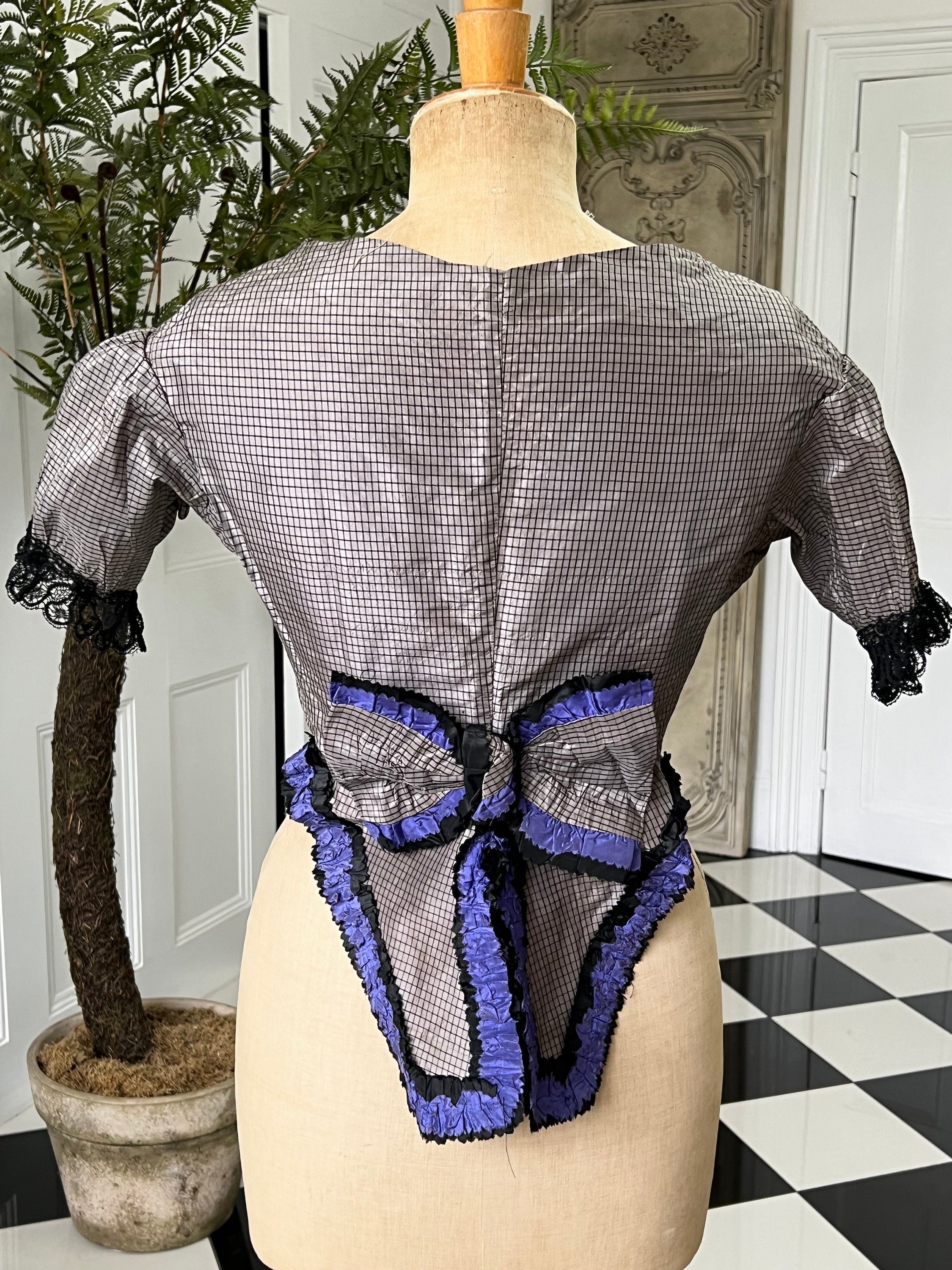 1830s 40s Regency period silk bodice with a large bow on the back