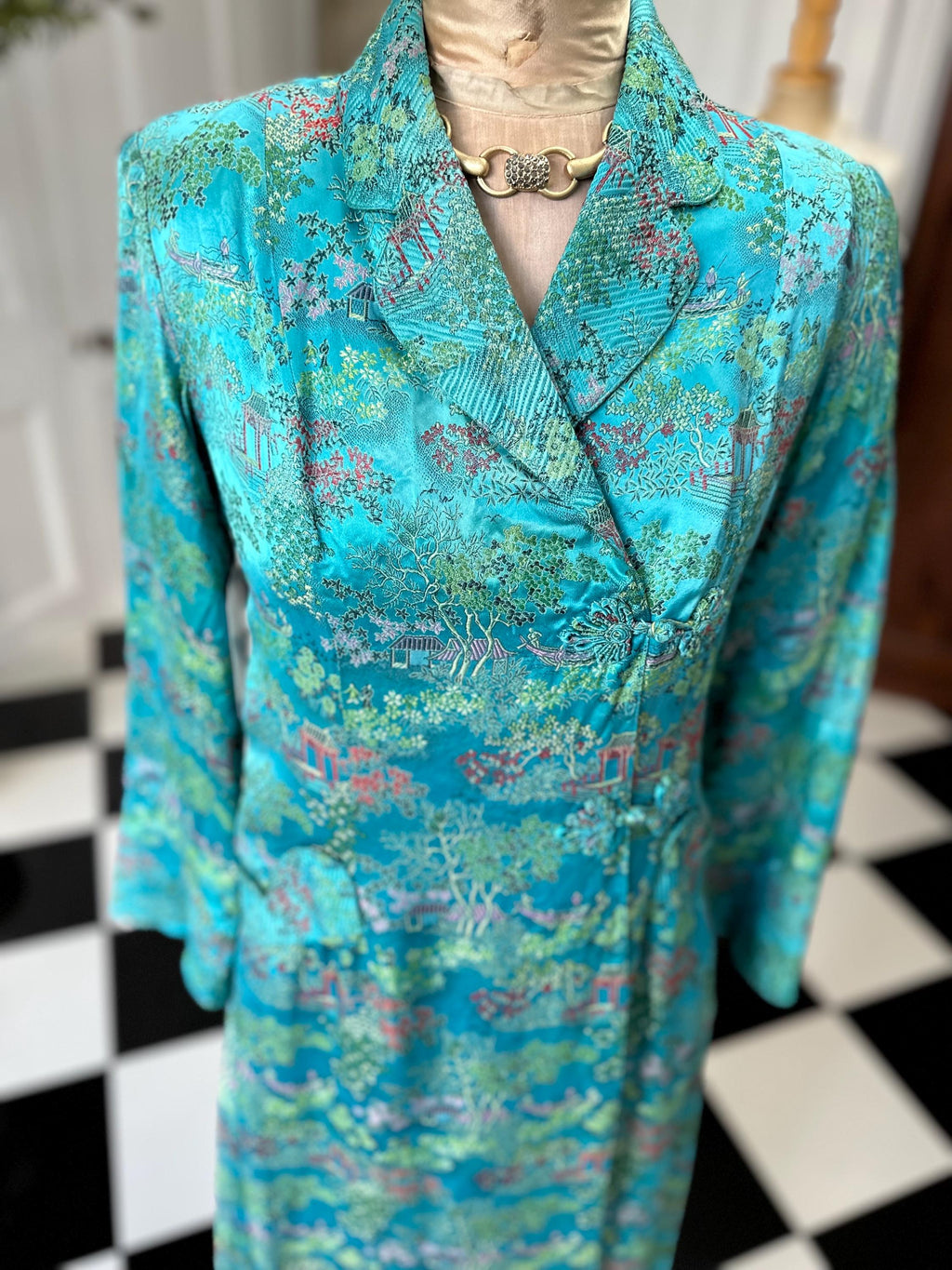 1940s Chinese robe gown coat dress