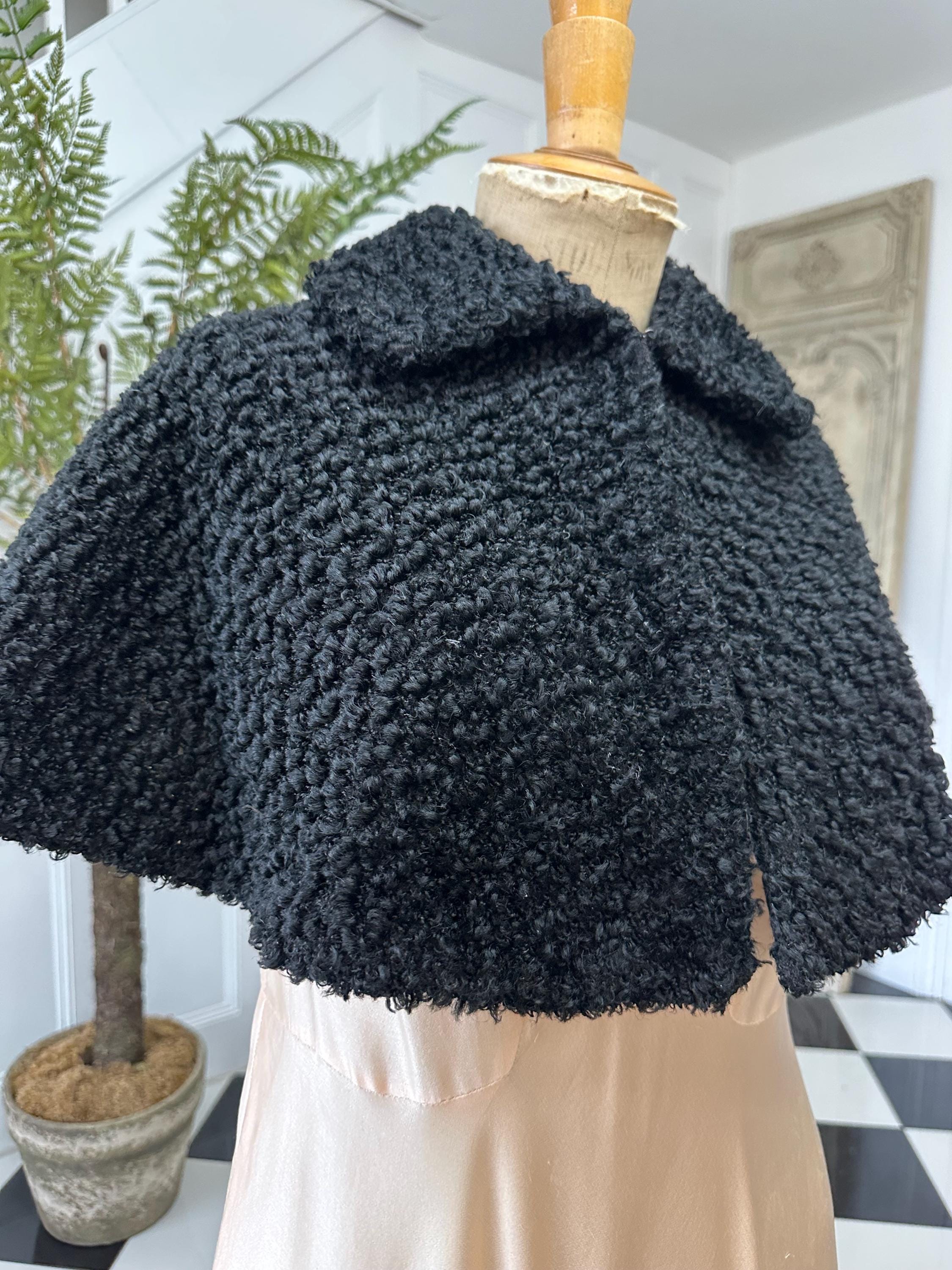 Victorian black shoulder cape