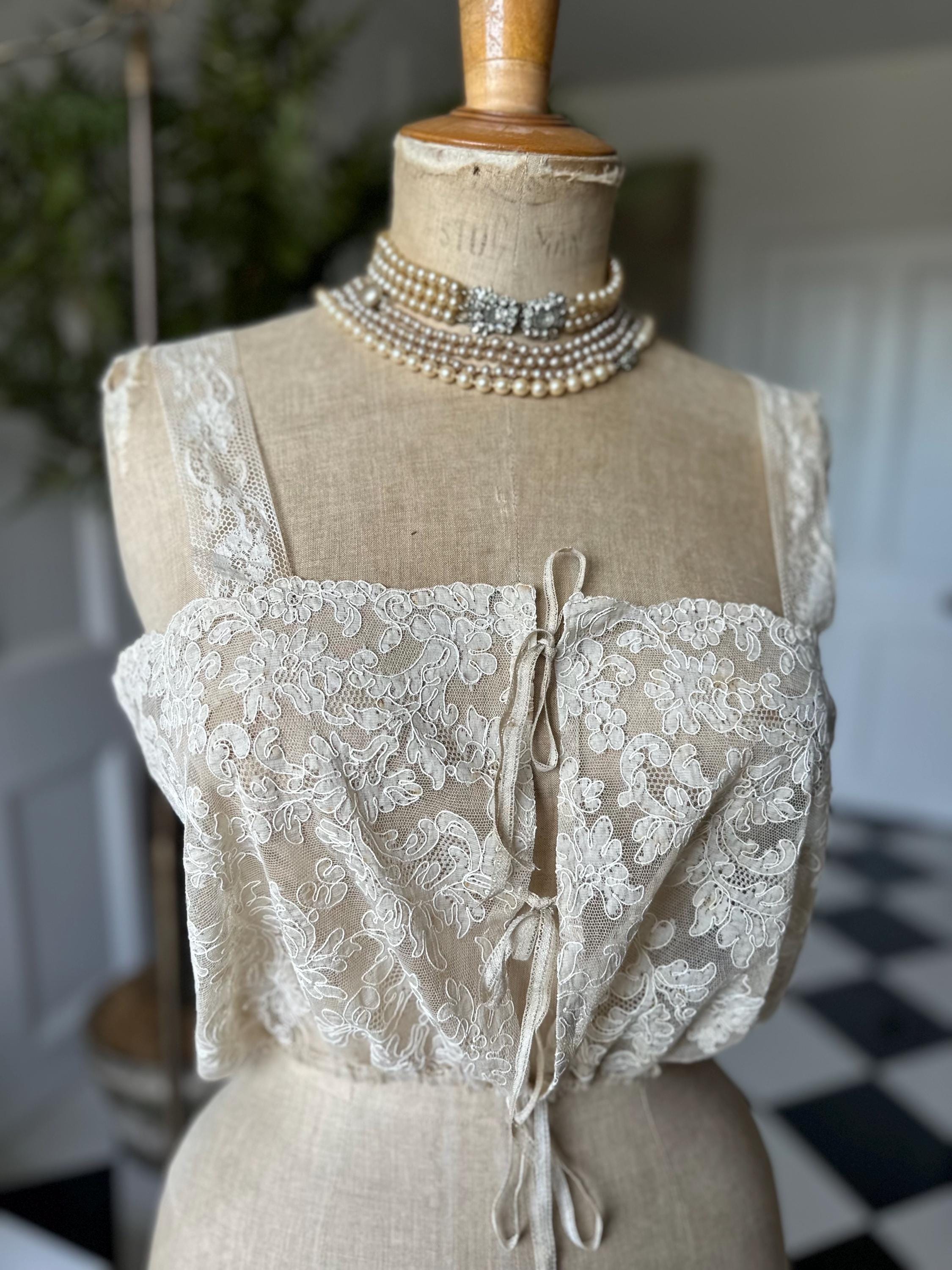 1930s beige lace camisole chemise corset cover