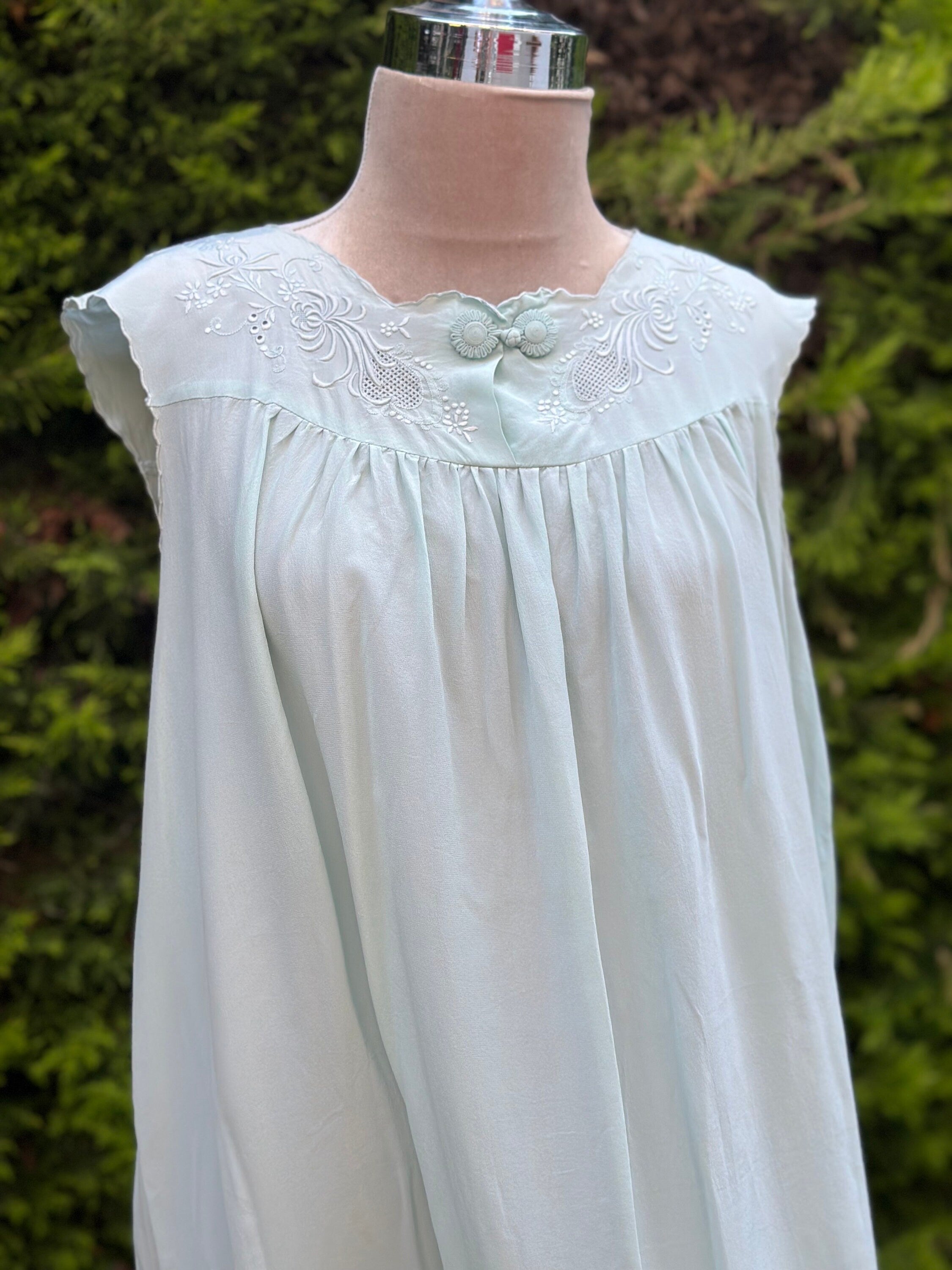 Vintage 1950s seafoam green silk smock slip  hand embroidered slip
