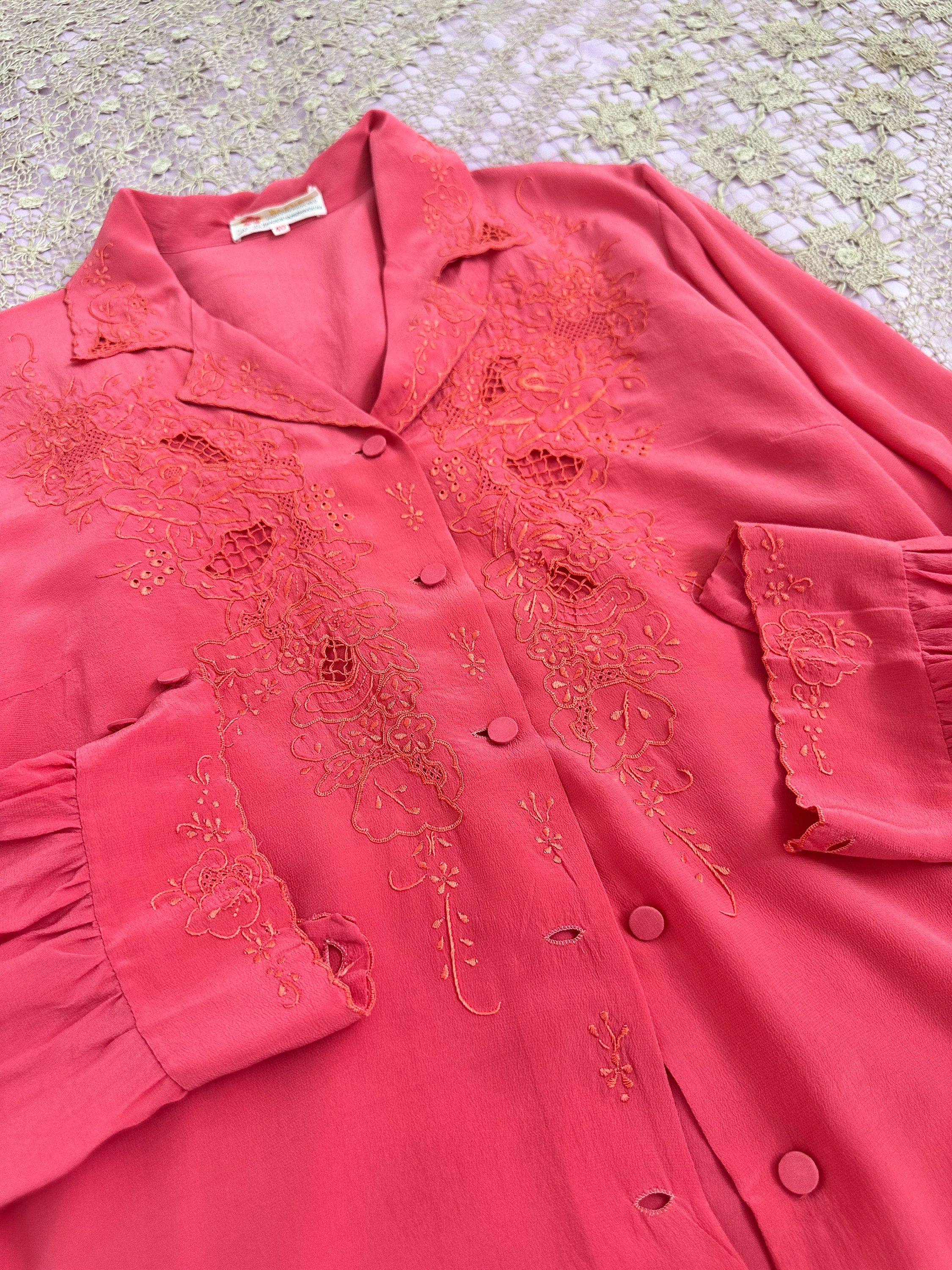 1950s dark pink silk long sleeve blouse with hand embroidery