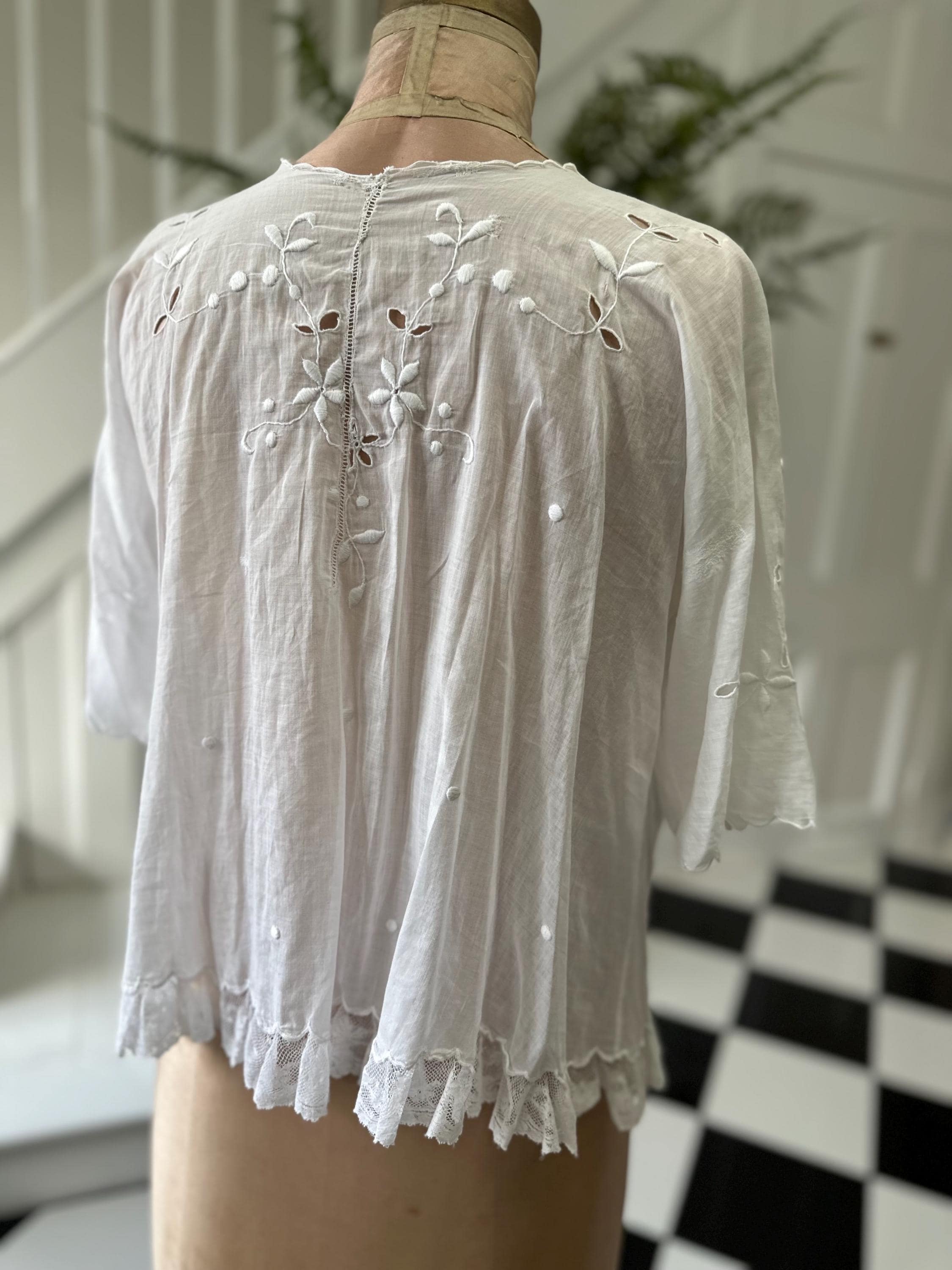 1900 Edwardian white muslin hand embroidered bed jacket