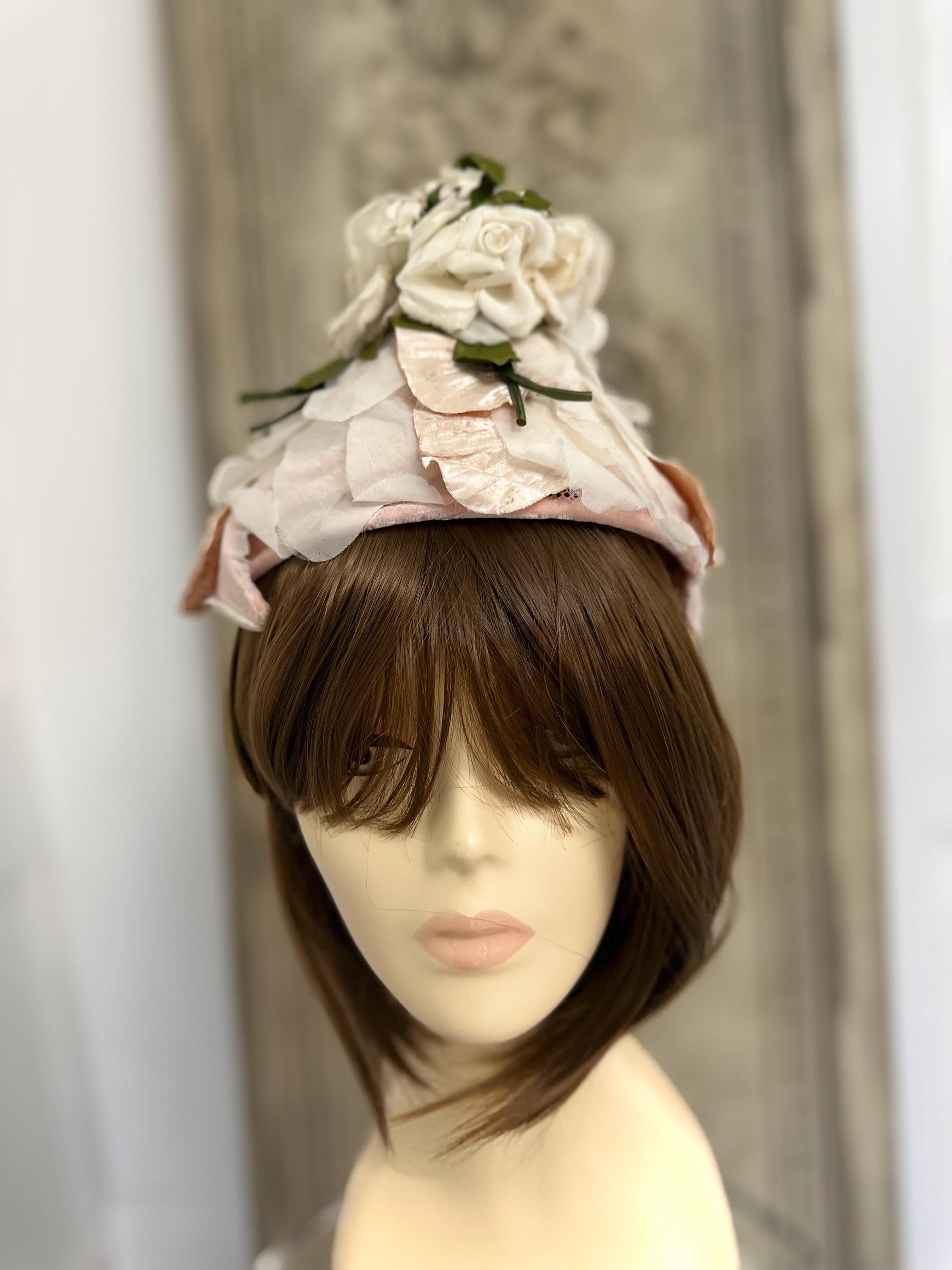 1950s 1960s unusual floral pillbox hat fascinator by Linda Farrell
