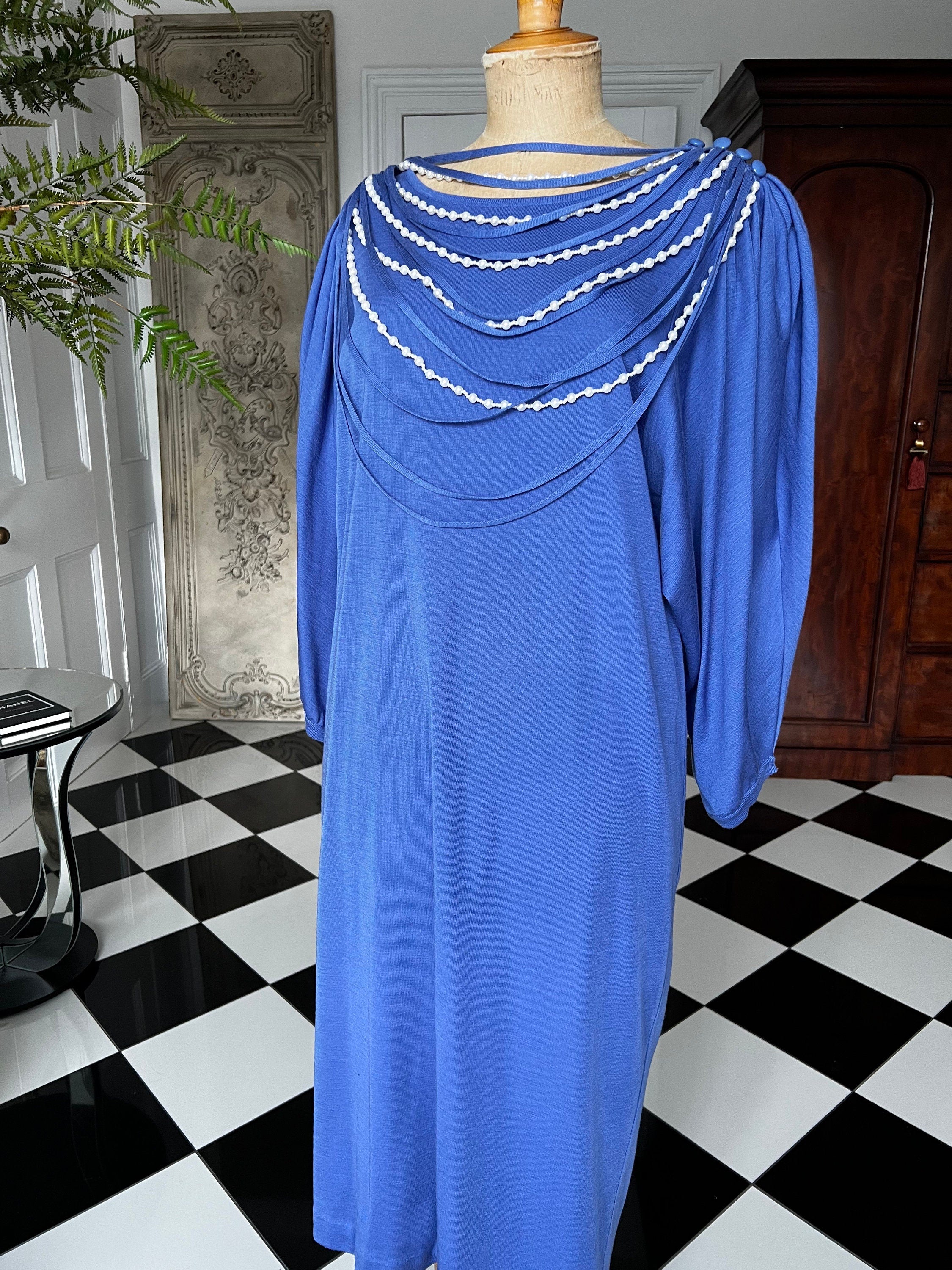 Vintage 1980s Tricot knitted dress with pearl embellishment size UK 12 / 14