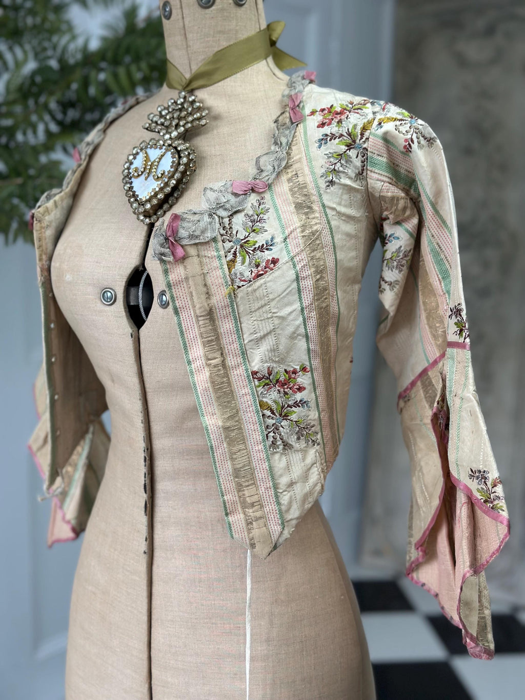 Rare 1770s Spitalfields Silk Bodice with Elegant Trimming Museum Quality Collectible