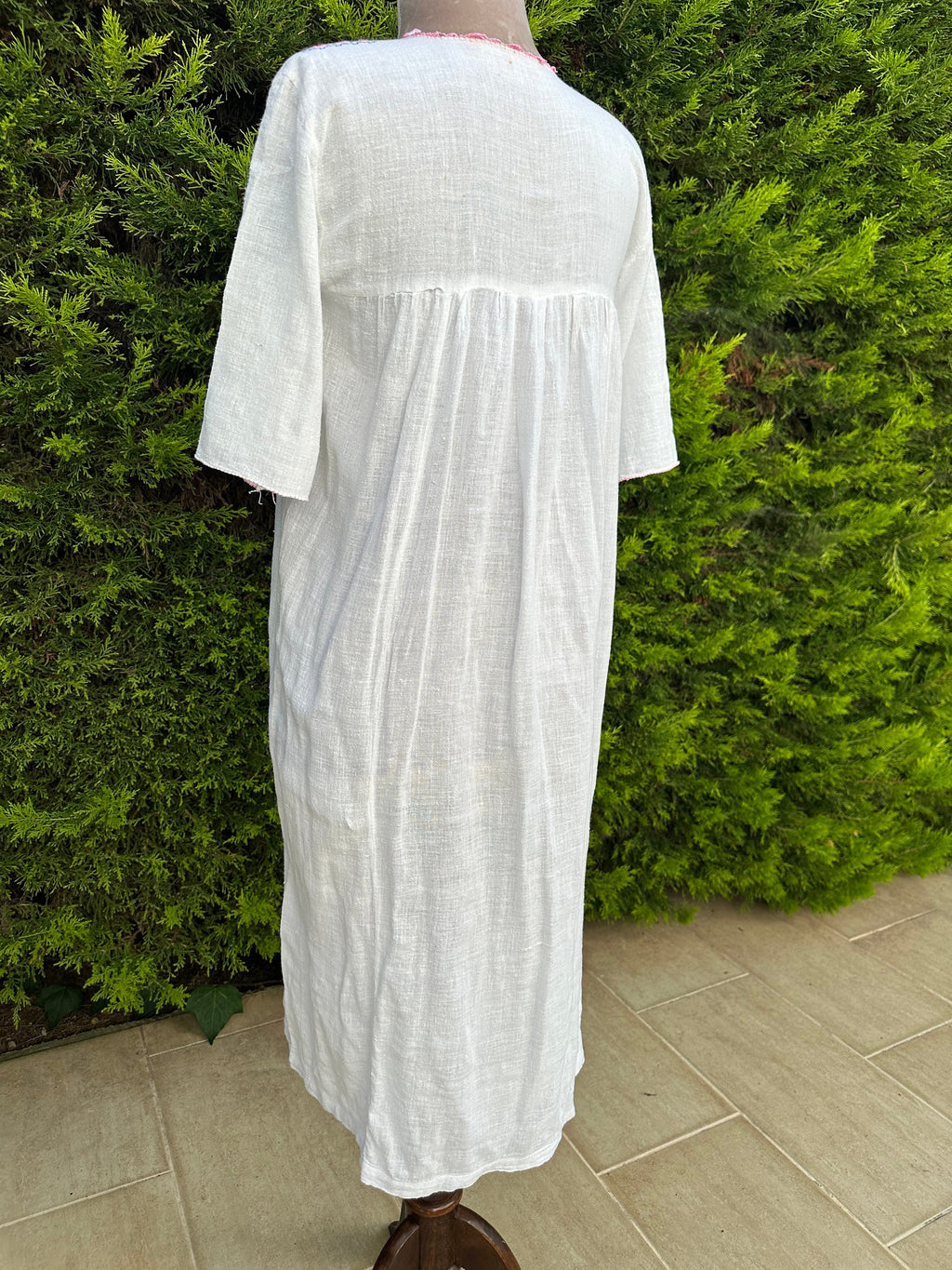 1940s Hand Embroidered Cotton Dress: Vintage Needlework Lace Trim
