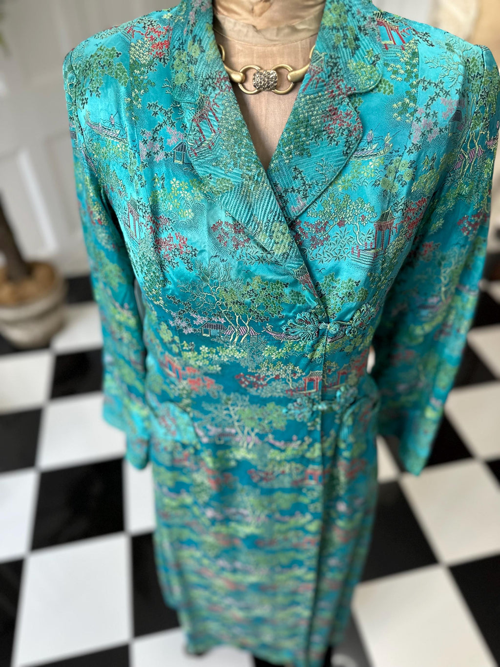 1940s Chinese robe gown coat dress