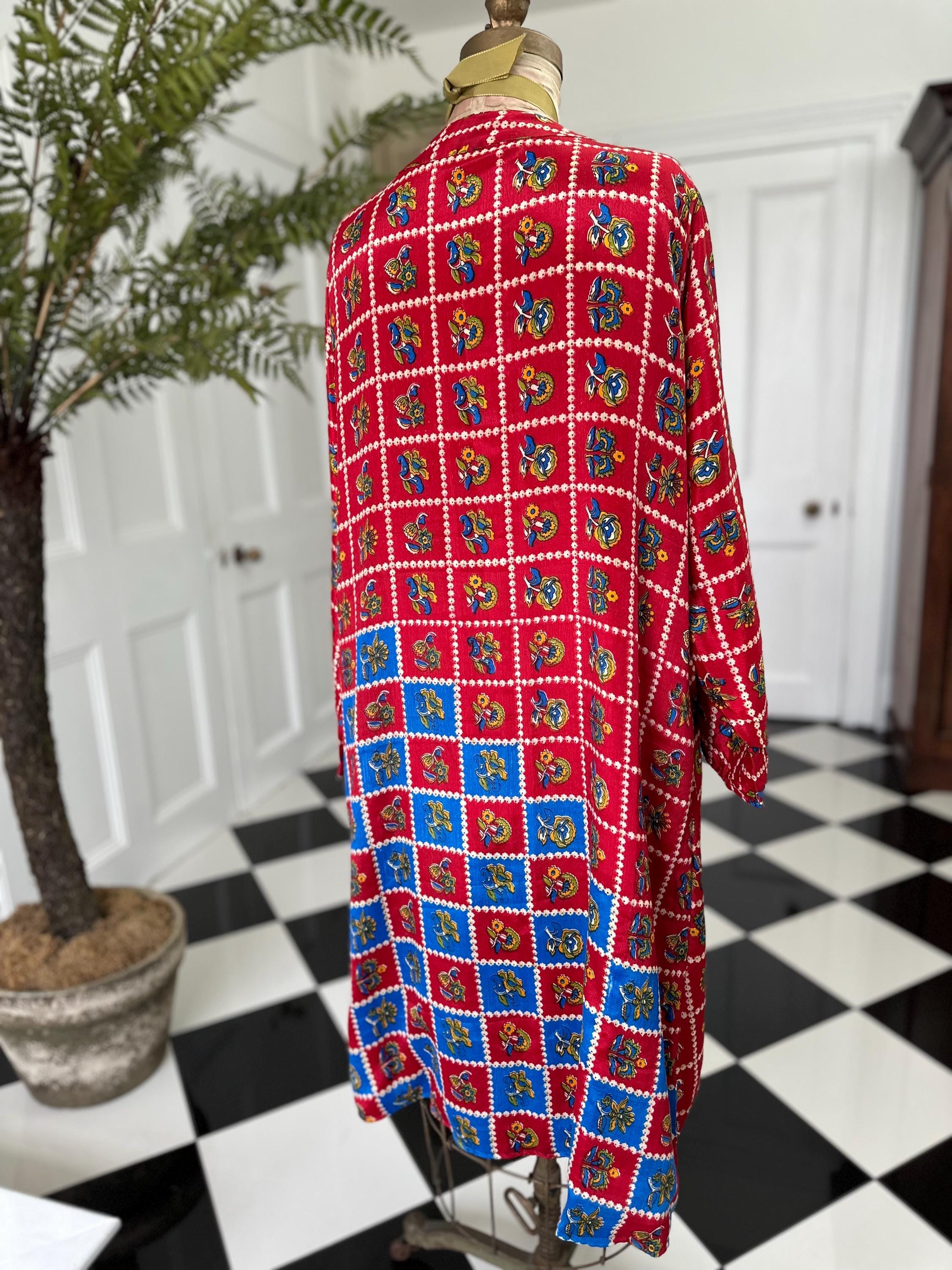 Vintage Silk Reversible Kimono: Upcycled Saree Fabric