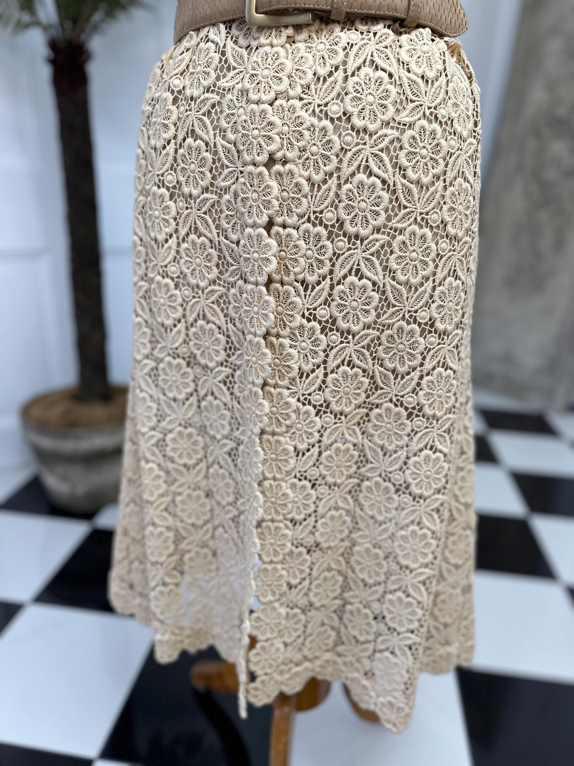 1970s boho style cream lace sleeveless long cardigan