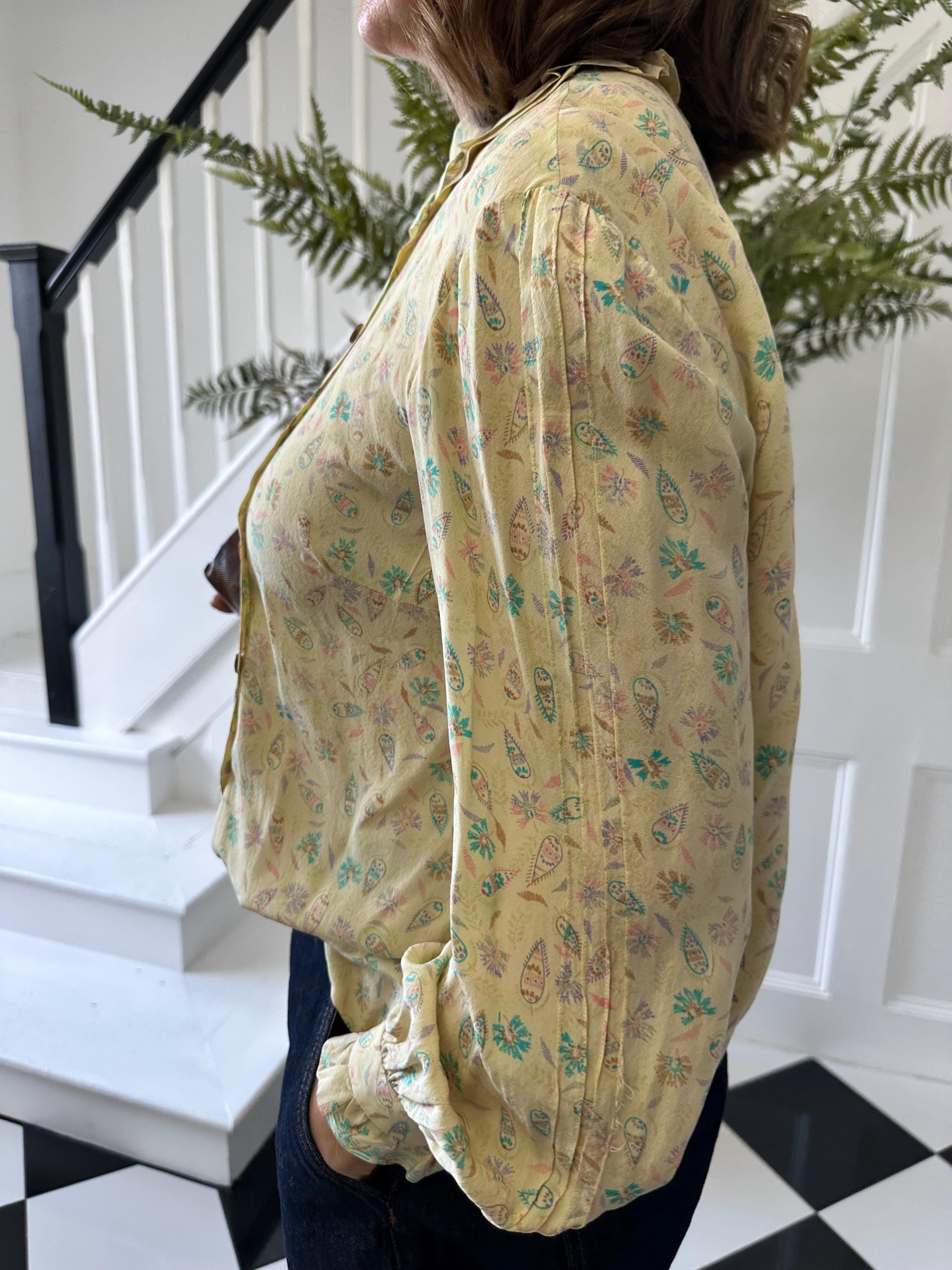 1970 Patel colours silk paisley blouse with ruffle collar and cuff