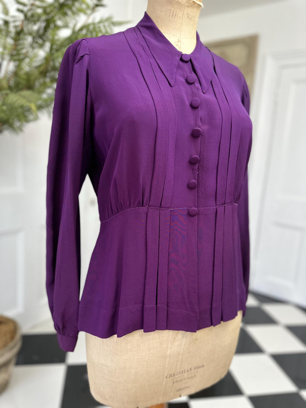 1940s silk blouse in dark purple