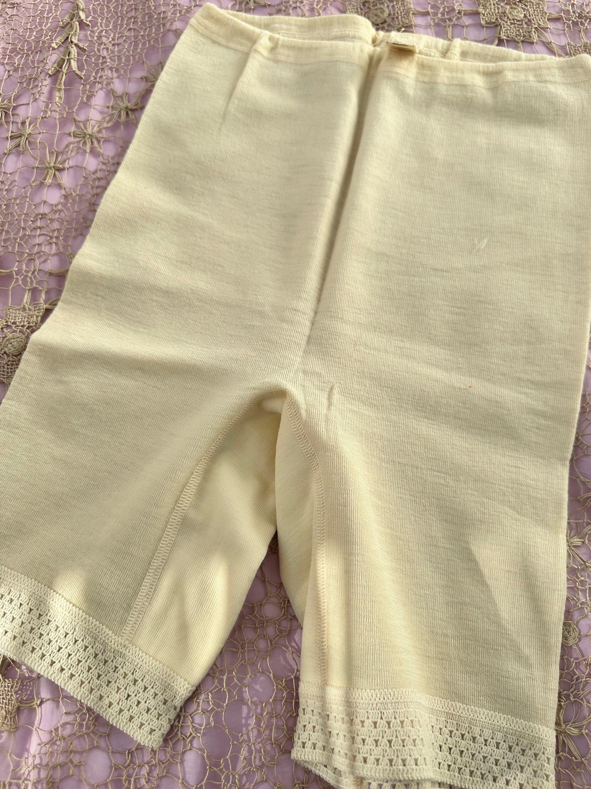 1950s 1960s Wool mix cream winter bloomers knickers long pants new unworn