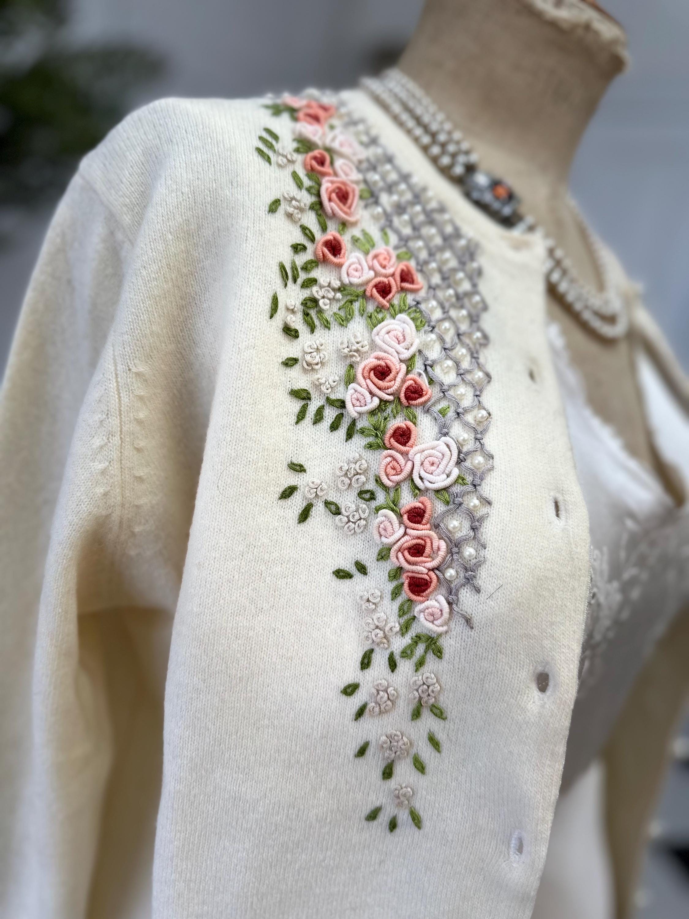 1950s Cream wool embroidery and pearl details