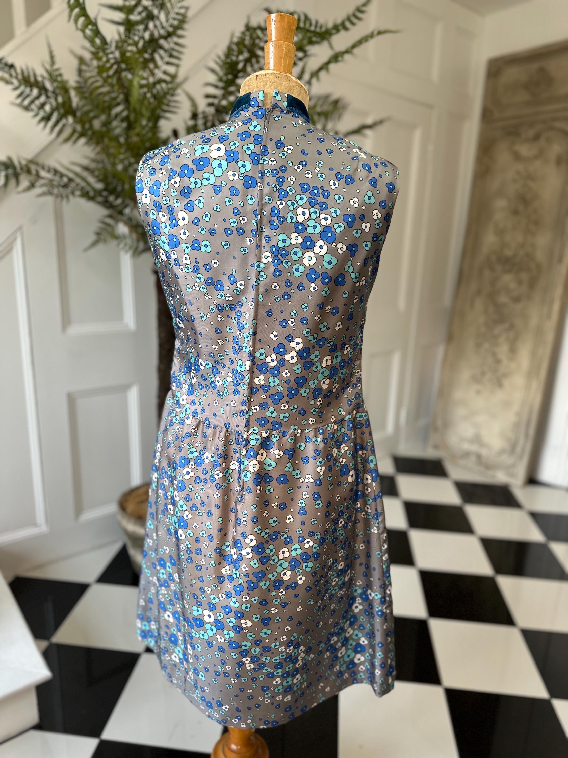 1960s French pretty floral dress