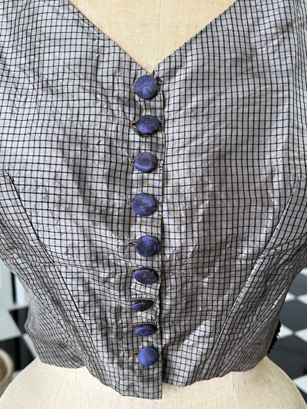 1830s 40s Regency period silk bodice with a large bow on the back