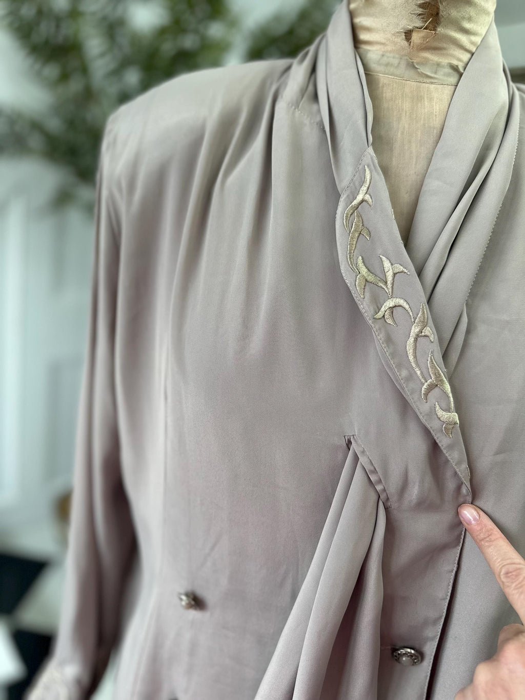 1980s Grey Blouse with Unique style with Embroidery