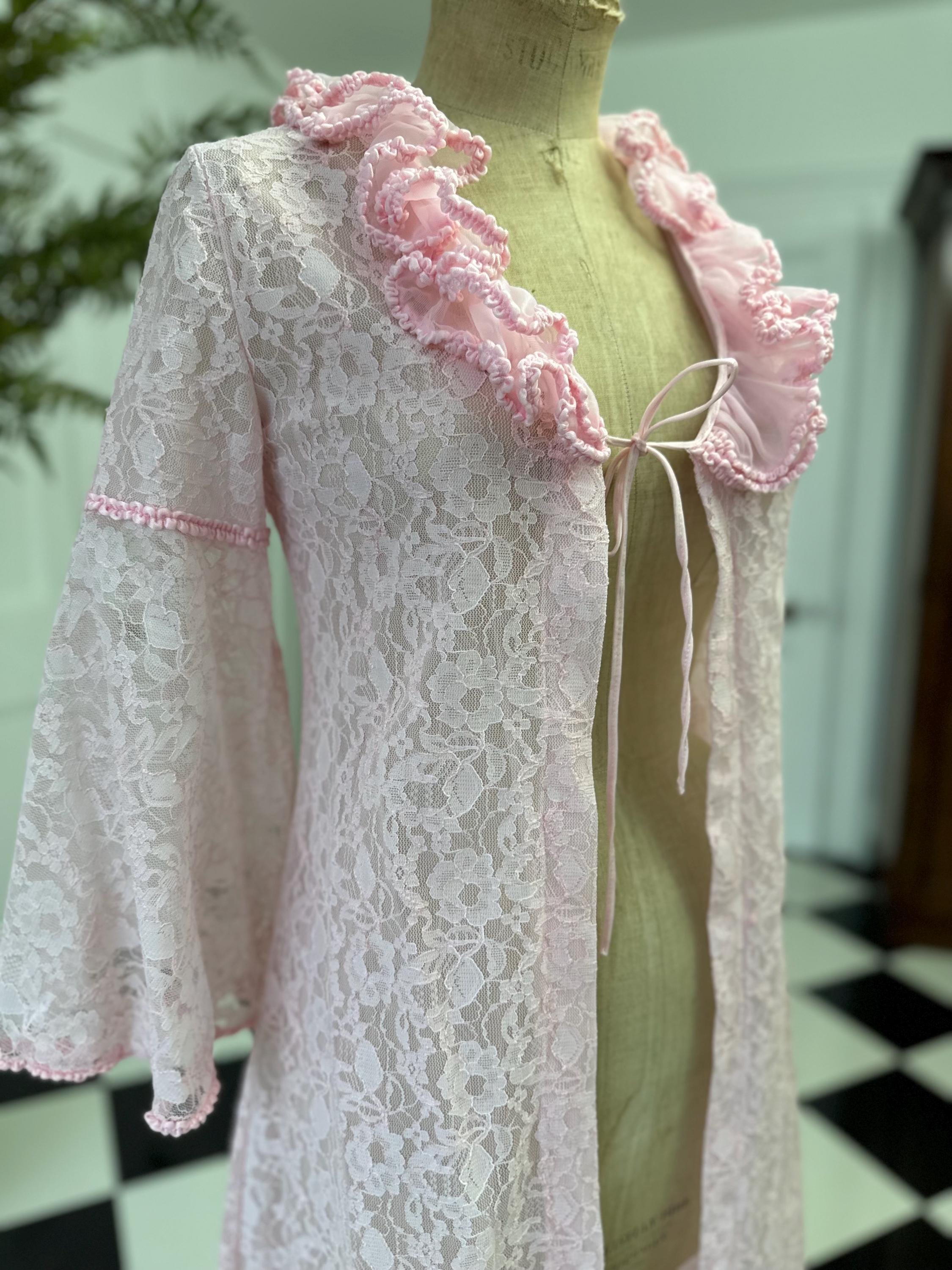 Vintage 1970 Pink Lace Peignoir  Bell Sleeves  Ruffle Neckline