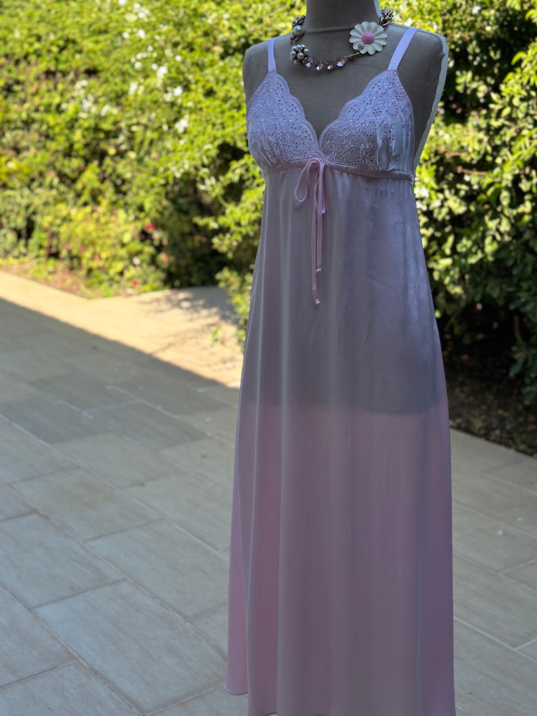 1970 Vintage long pink slip dress with embroidery