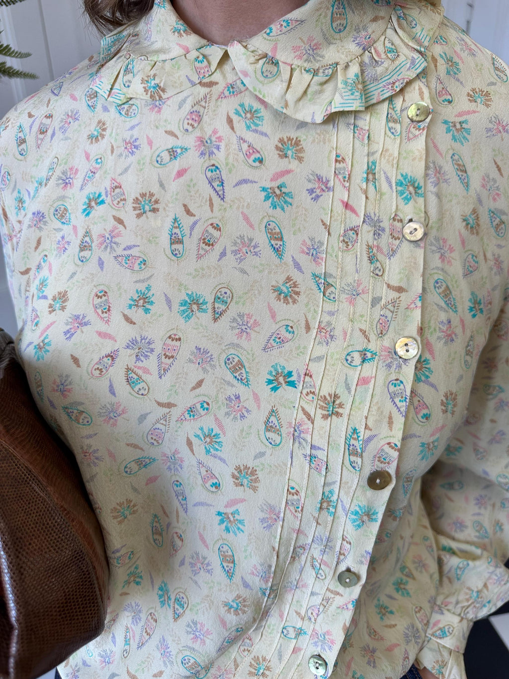 1970 Patel colours silk paisley blouse with ruffle collar and cuff