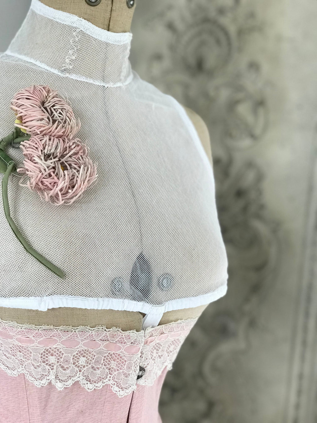 Antique Victorian  Edwardian pink corset in its original box (dead stock)