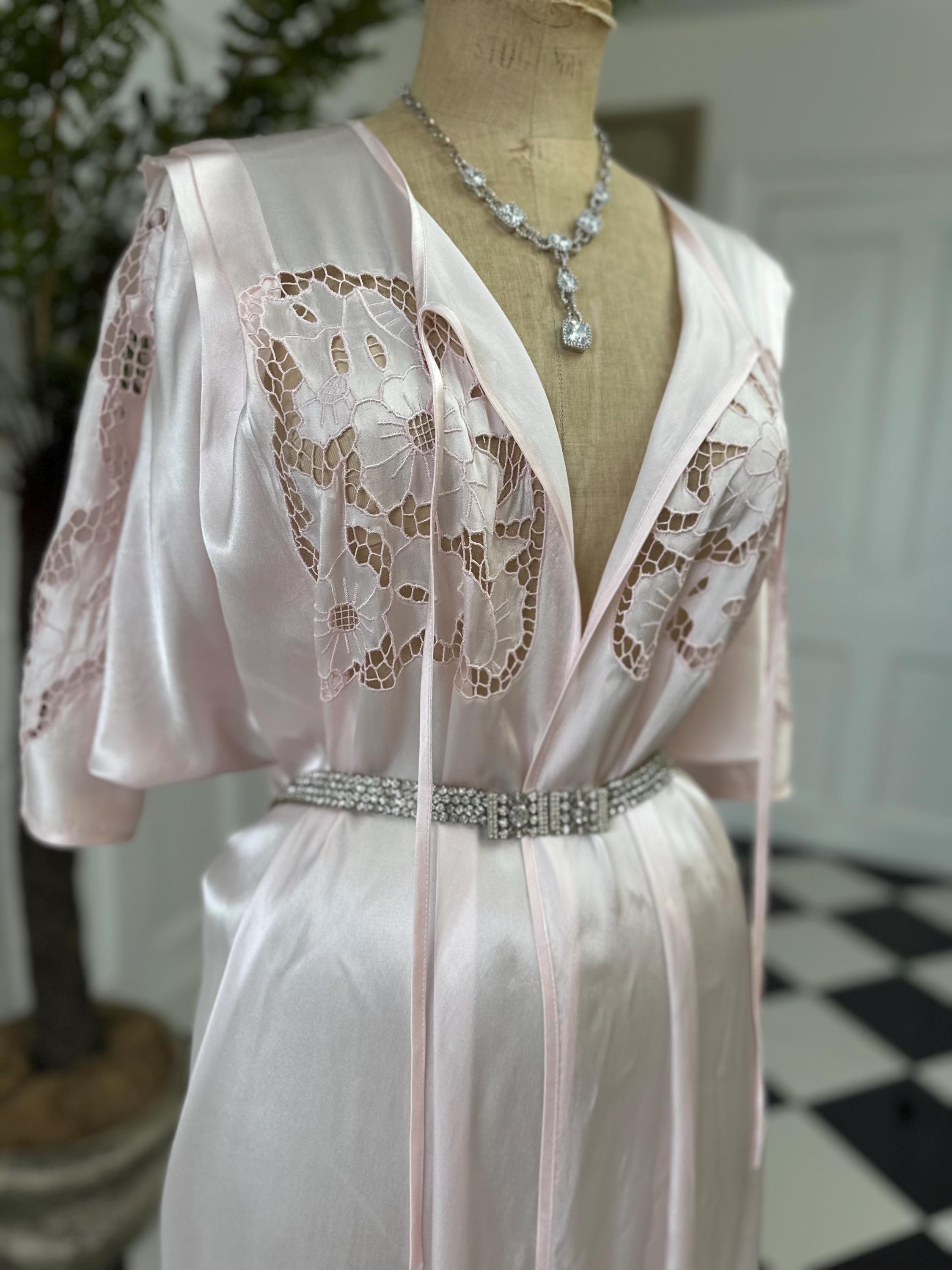 1970s Pink Satin dressing gown with Cutout Lace Loungewear