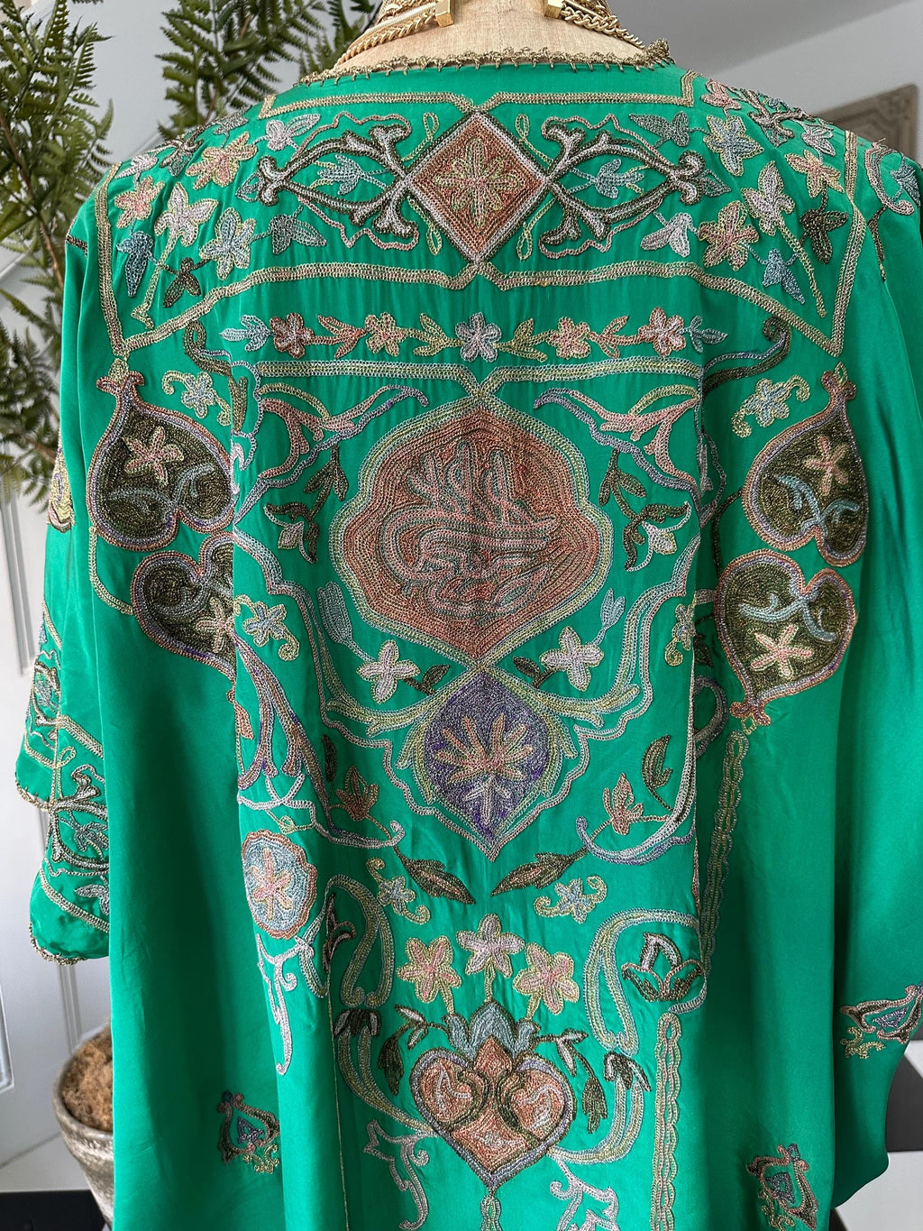 Antique Ottoman Silk Kaftan: 19th Century Emerald Green Embroidered Robe
