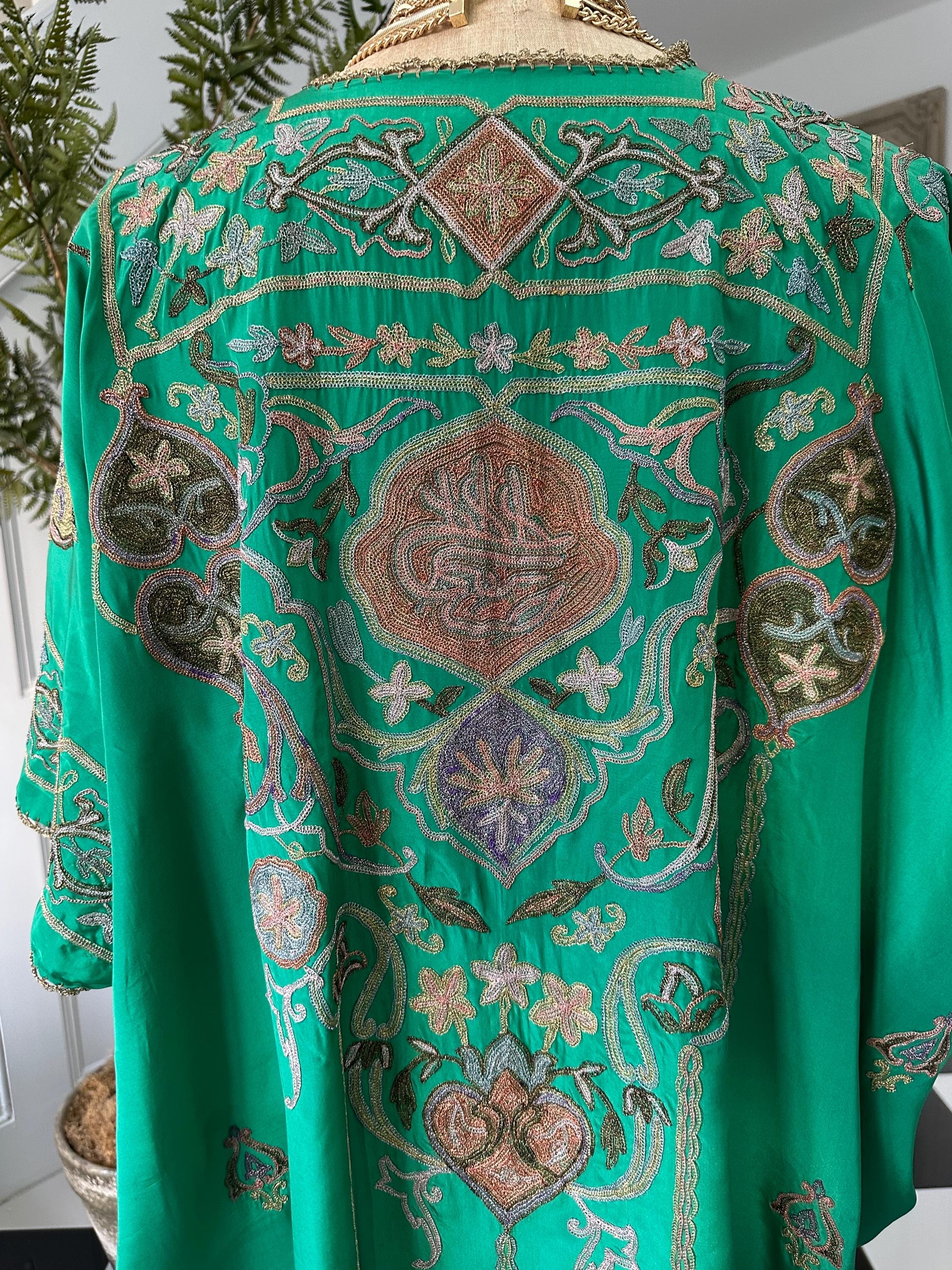 Antique Ottoman Silk Kaftan: 19th Century Emerald Green Embroidered Robe
