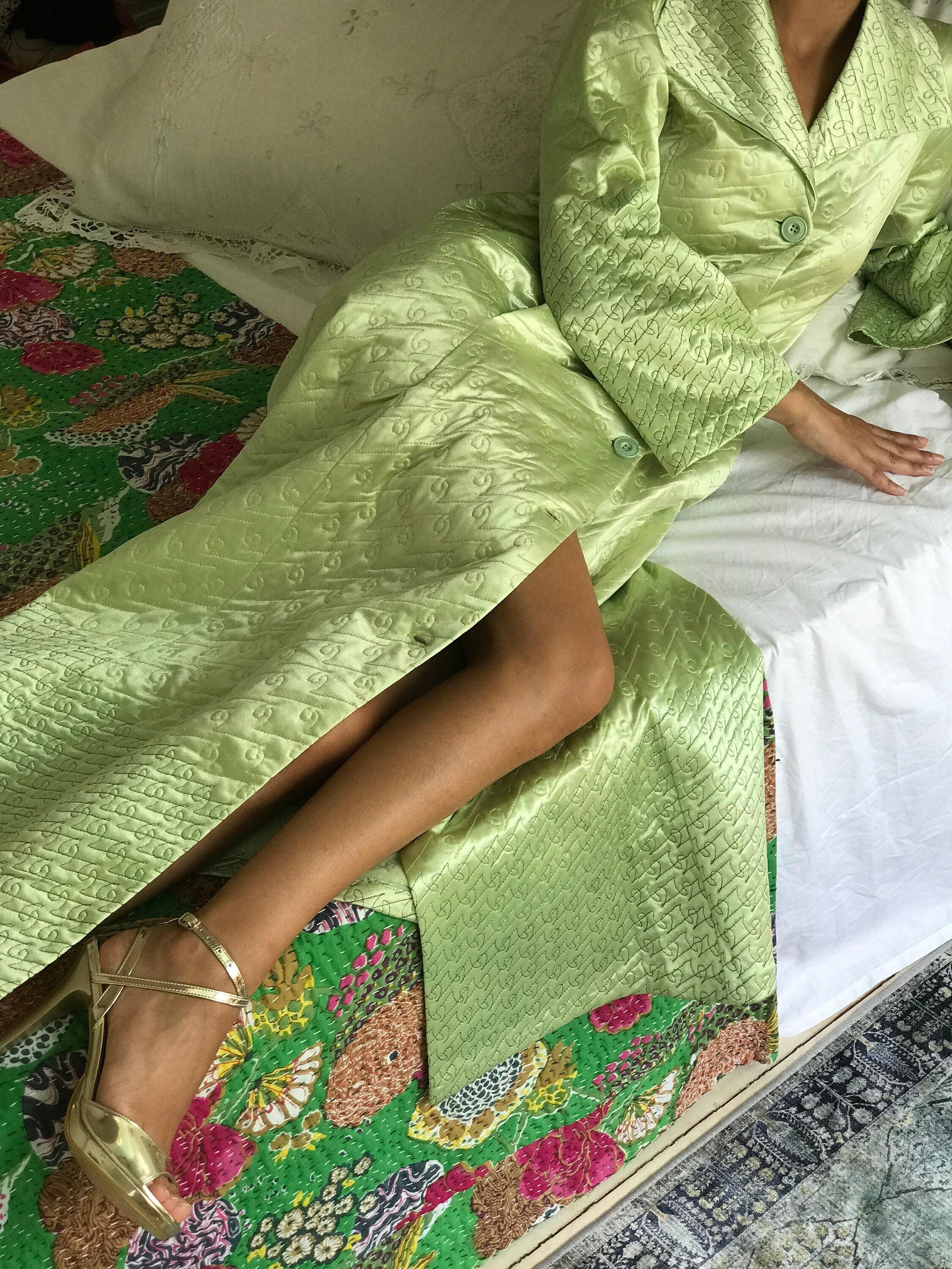 1970s mint green dressing gown housecoat