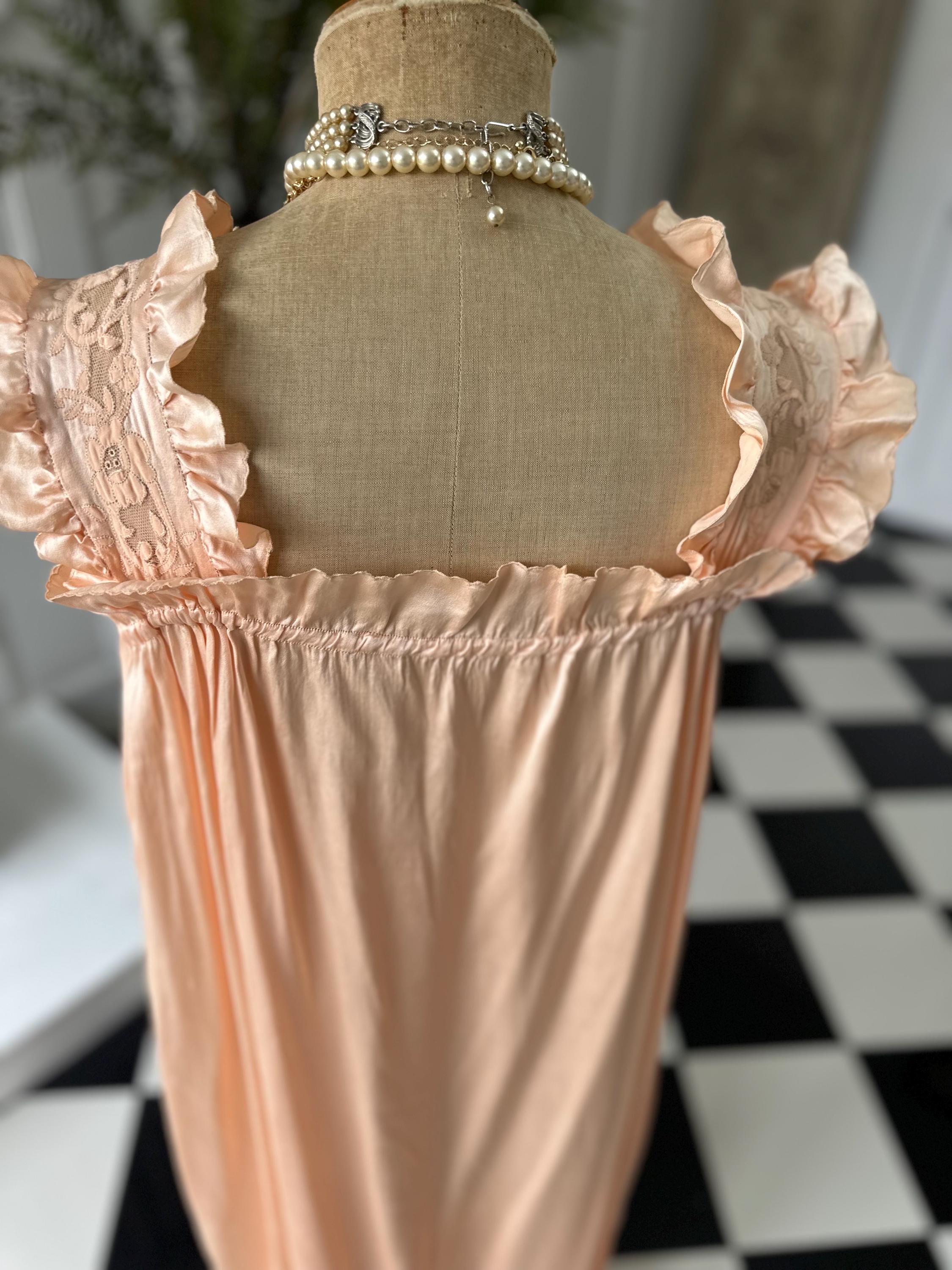 Vintage 1930s 40s  peach Silk smock slip dress hand embroidery and ruffle trimming