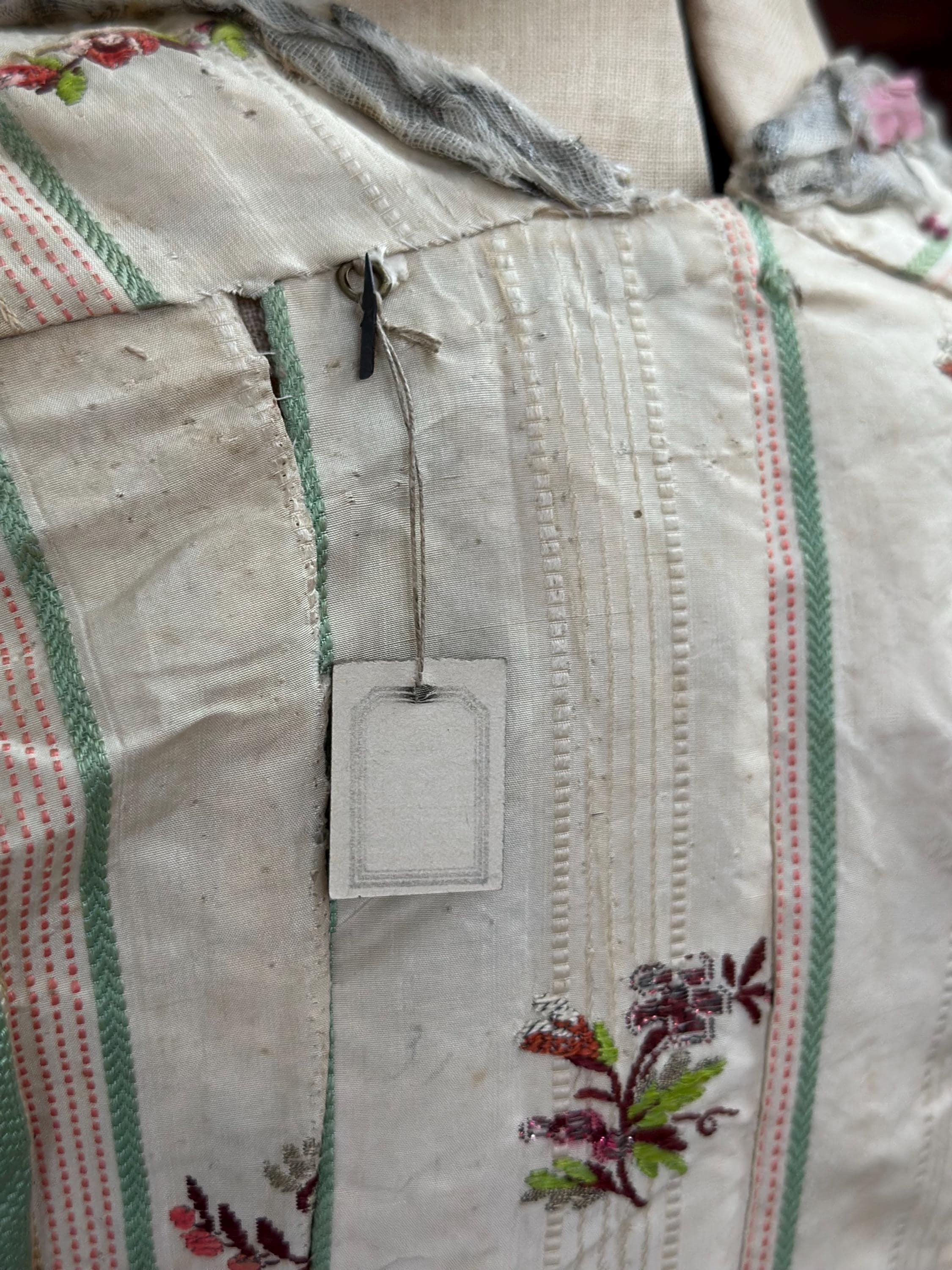 Rare 1770s Spitalfields Silk Bodice with Elegant Trimming Museum Quality Collectible