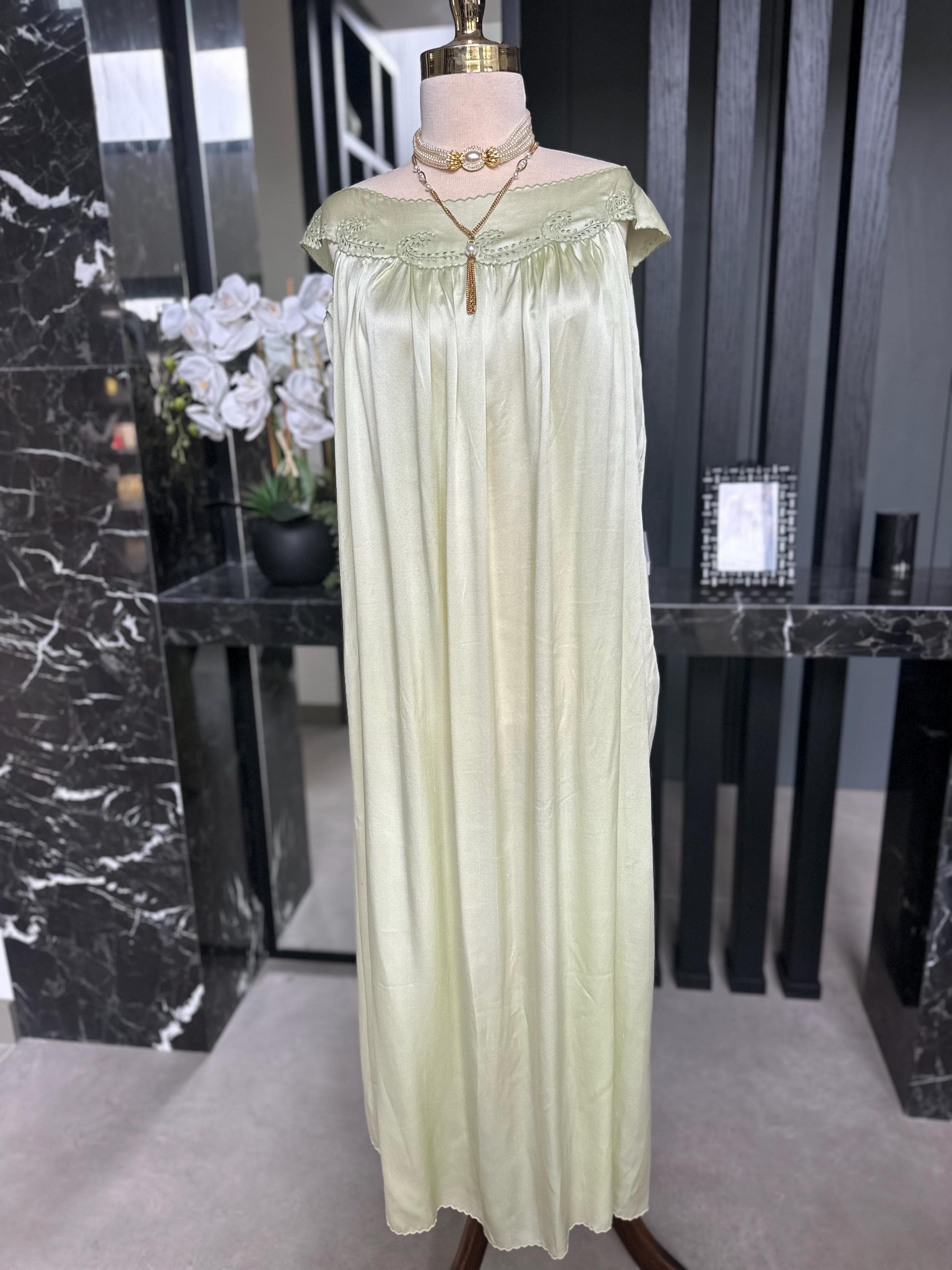 Antique 1920s-1930s Sage Silk Nightgown – Authentic Art Deco Off-Shoulder Gown